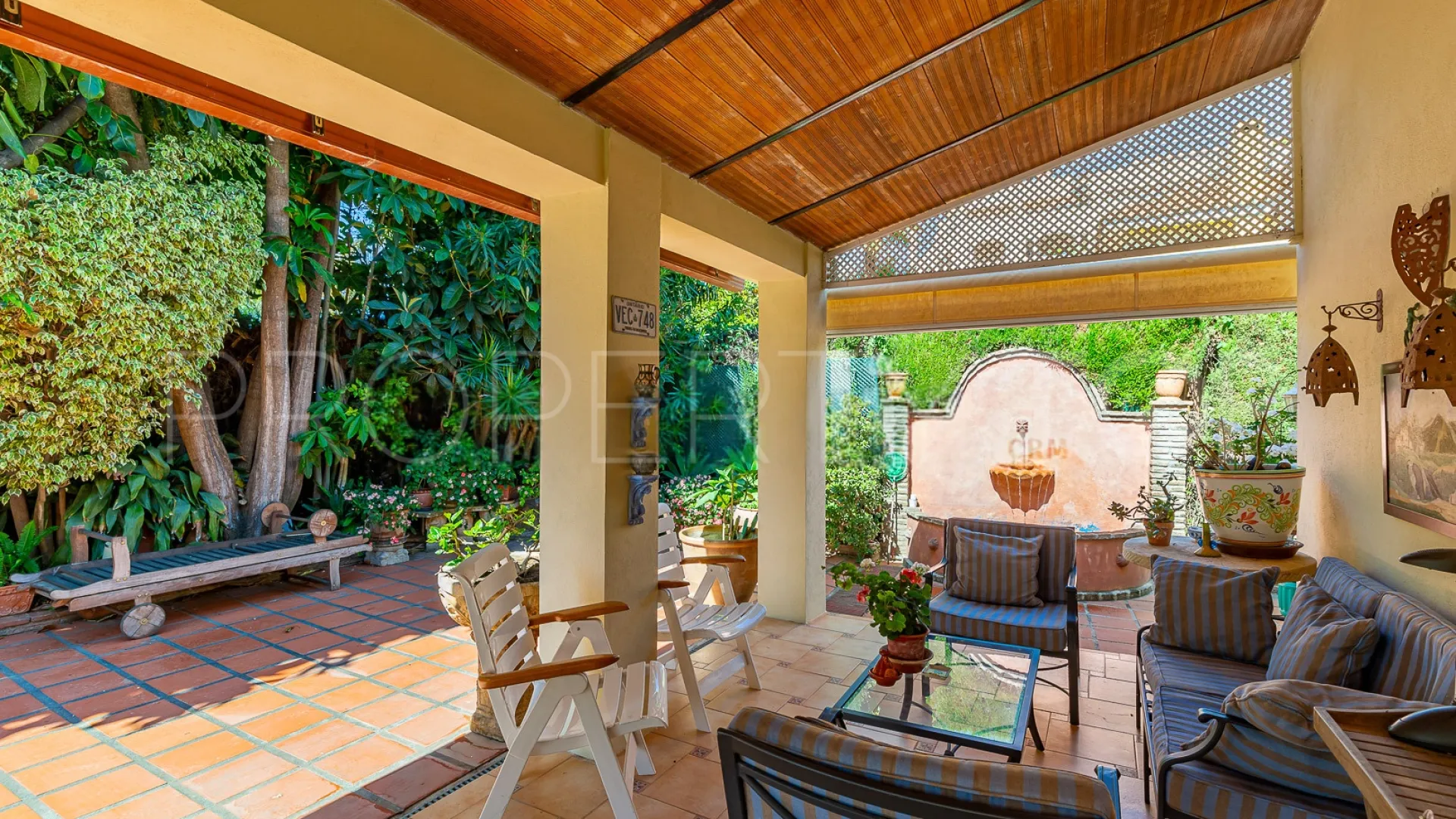 3 bedrooms villa in Beach Side Golden Mile for sale