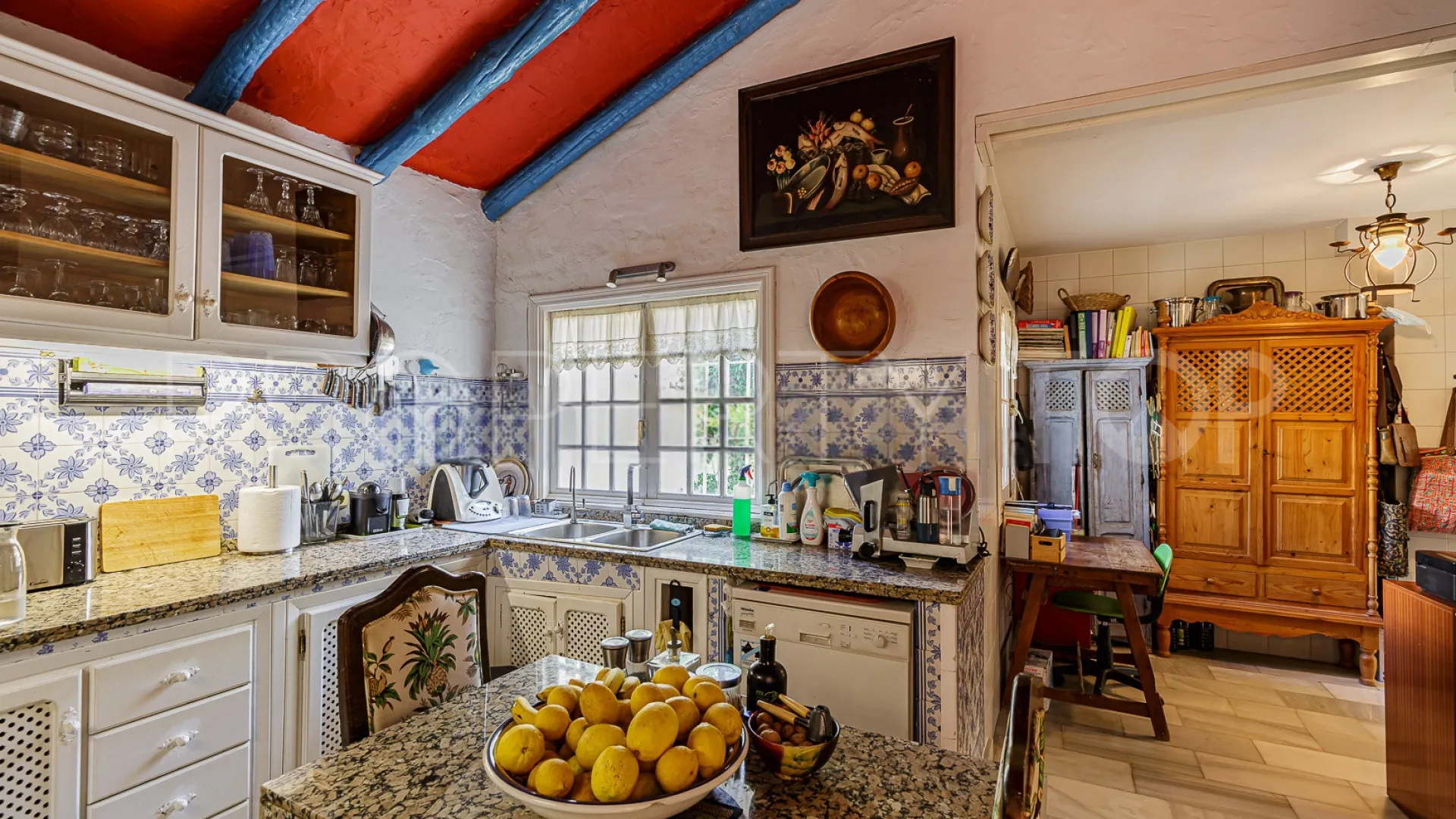 3 bedrooms villa in Beach Side Golden Mile for sale