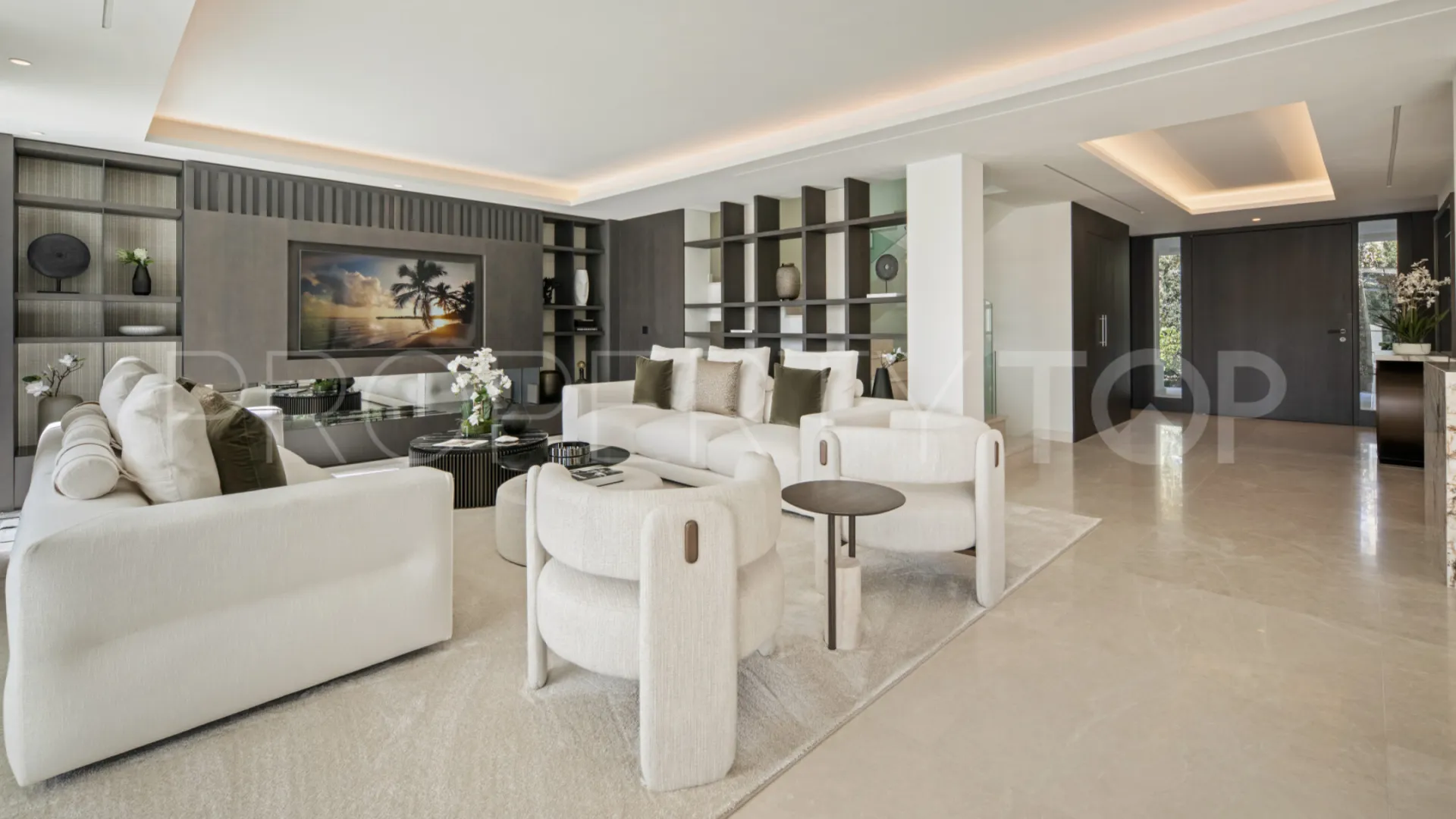 Villa en venta de 6 dormitorios en Nueva Andalucia