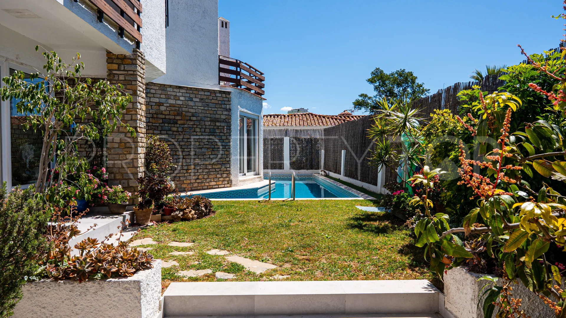For sale Marbella Centro villa with 3 bedrooms