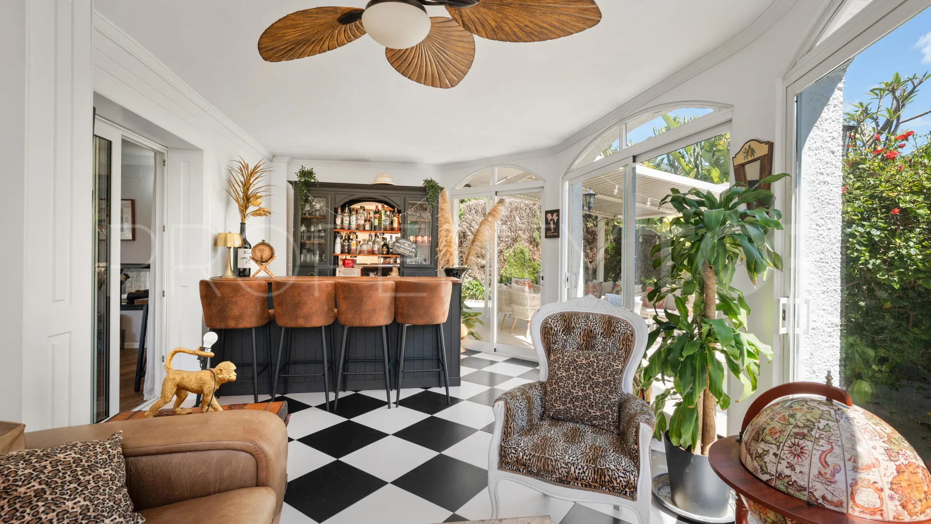 For sale Marbella Centro villa with 3 bedrooms