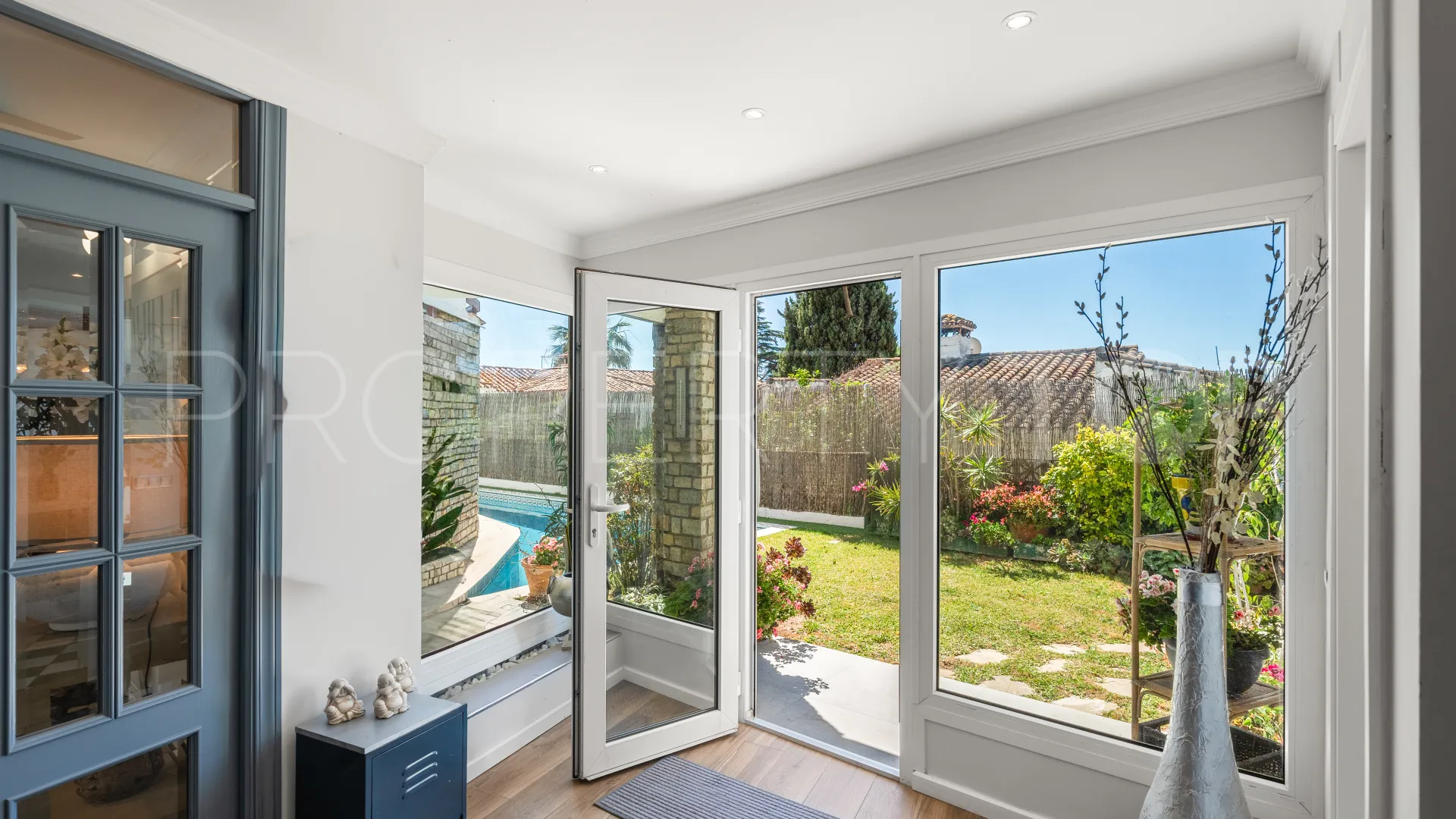 For sale Marbella Centro villa with 3 bedrooms