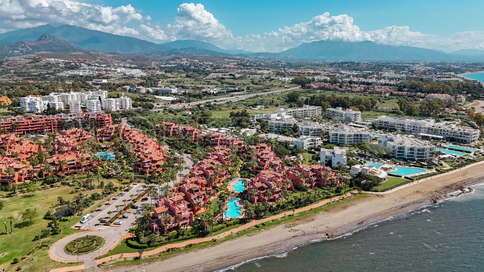 Duplex penthouse for sale in Estepona East with 3 bedrooms