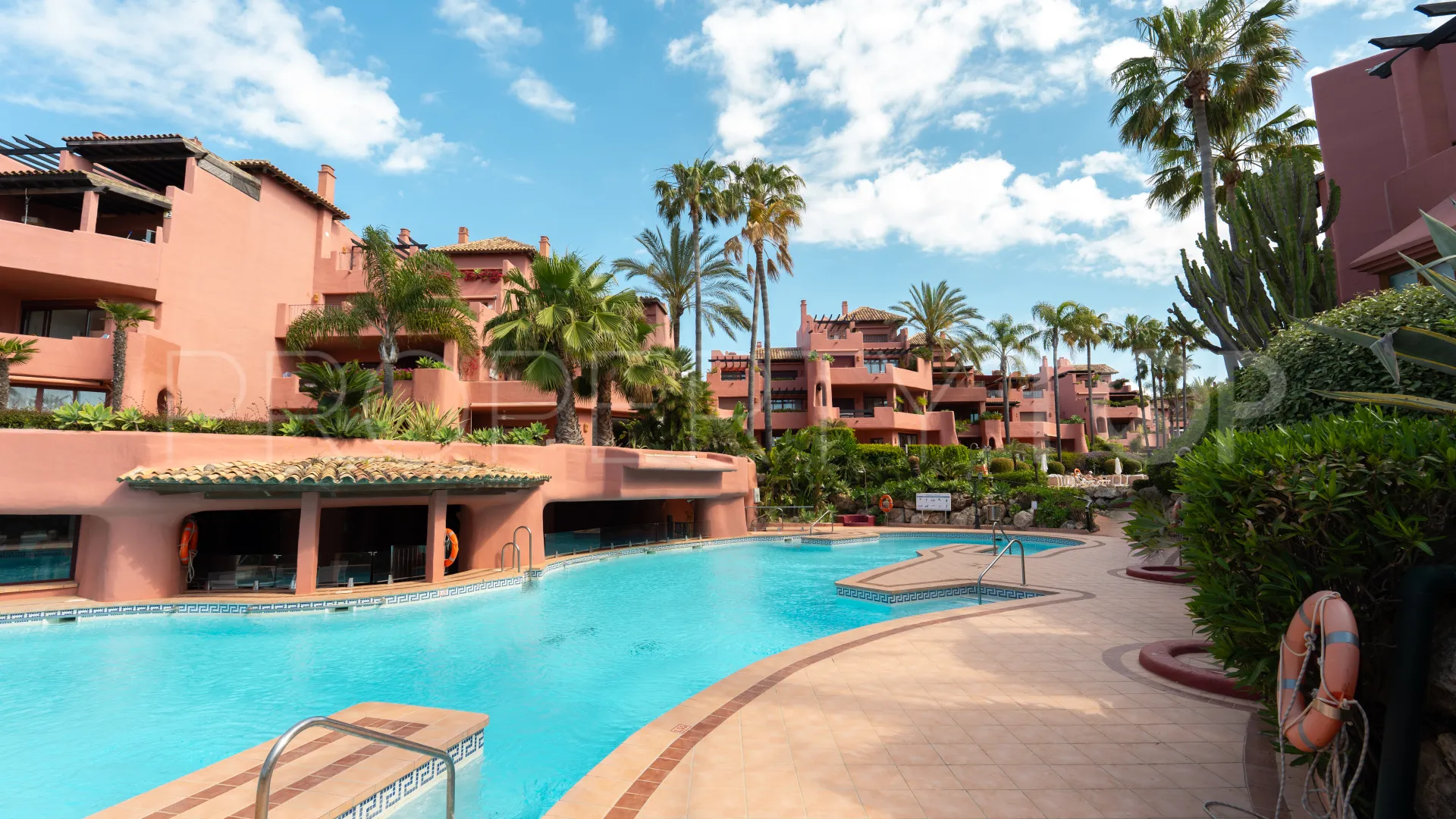 Duplex penthouse for sale in Estepona East with 3 bedrooms