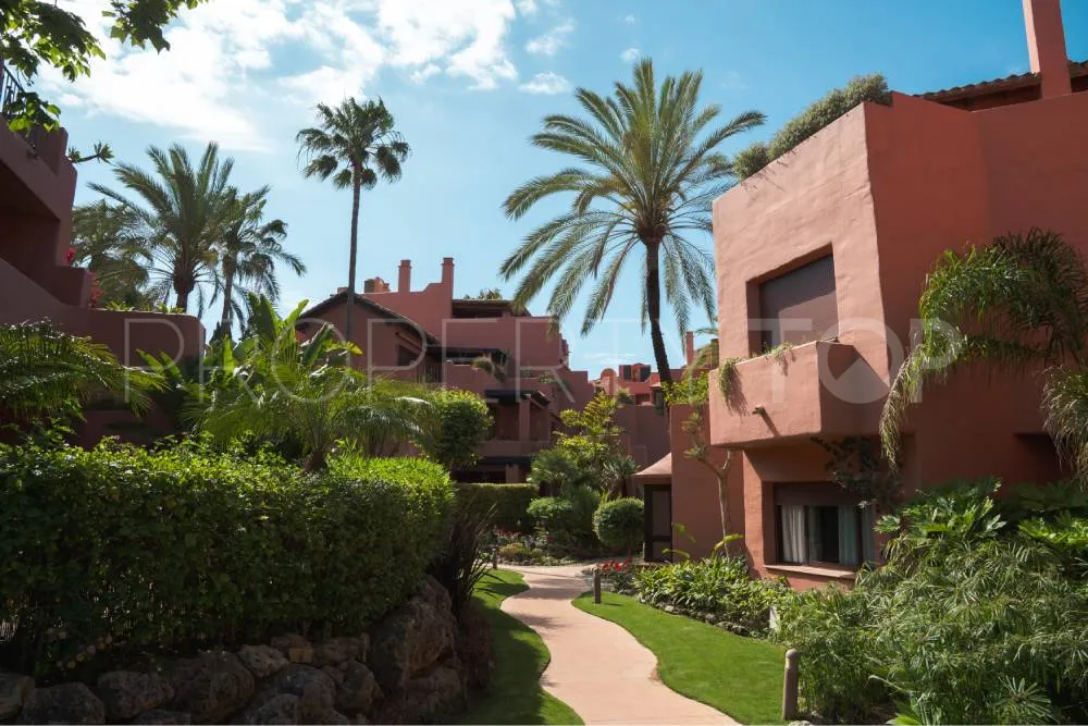 Duplex penthouse for sale in Estepona East with 3 bedrooms