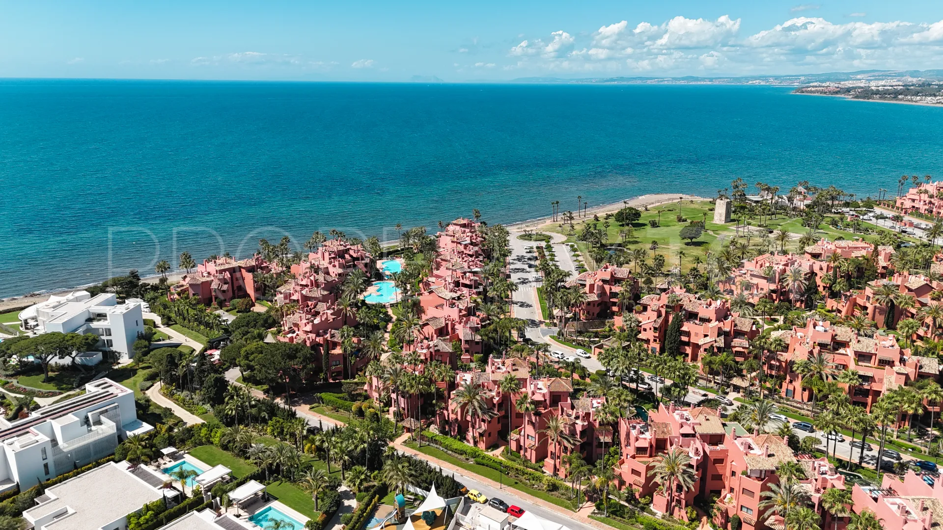 Duplex penthouse for sale in Estepona East with 3 bedrooms