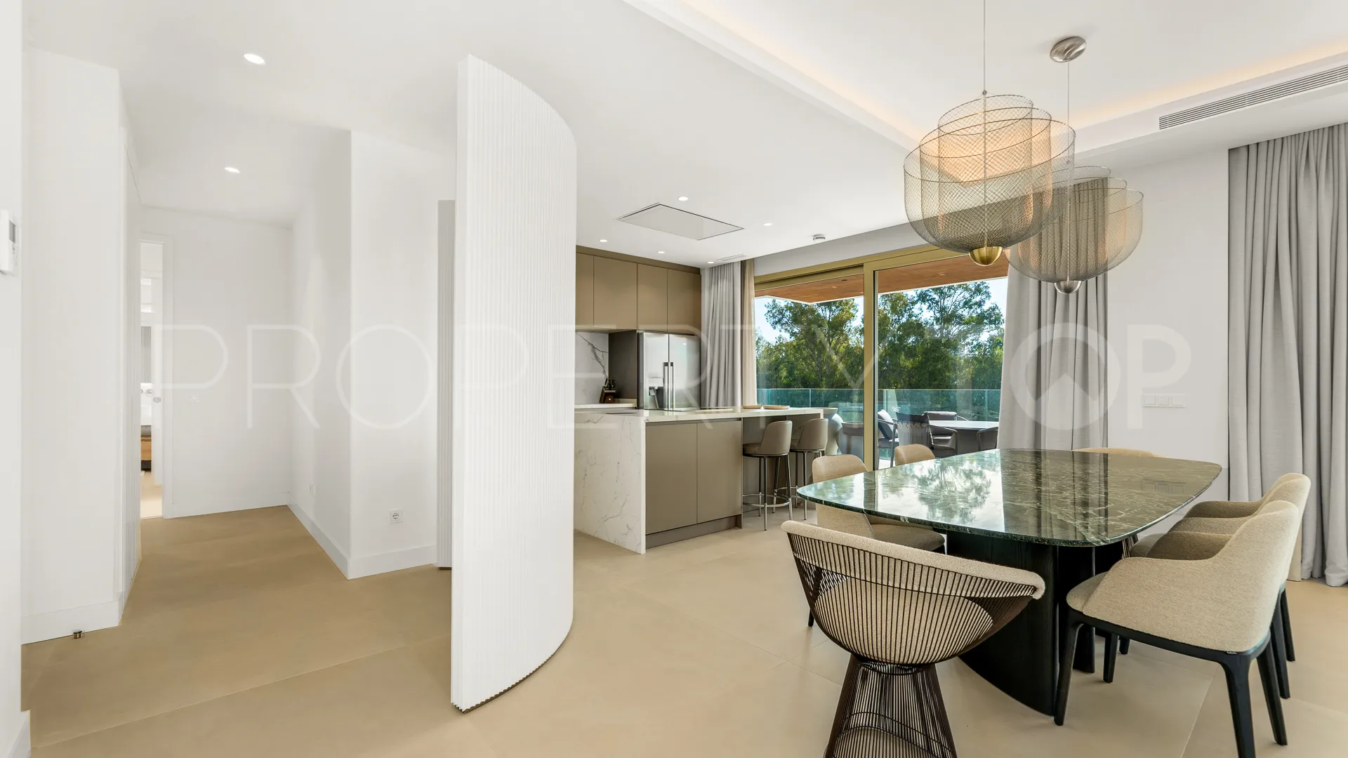 Apartment with 3 bedrooms for sale in Benalús