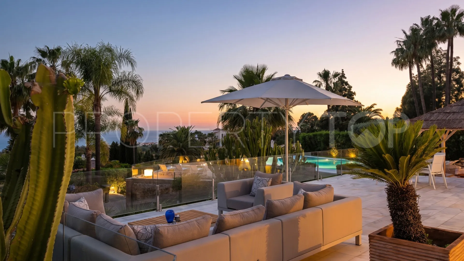 Buy Marbella East 7 bedrooms villa