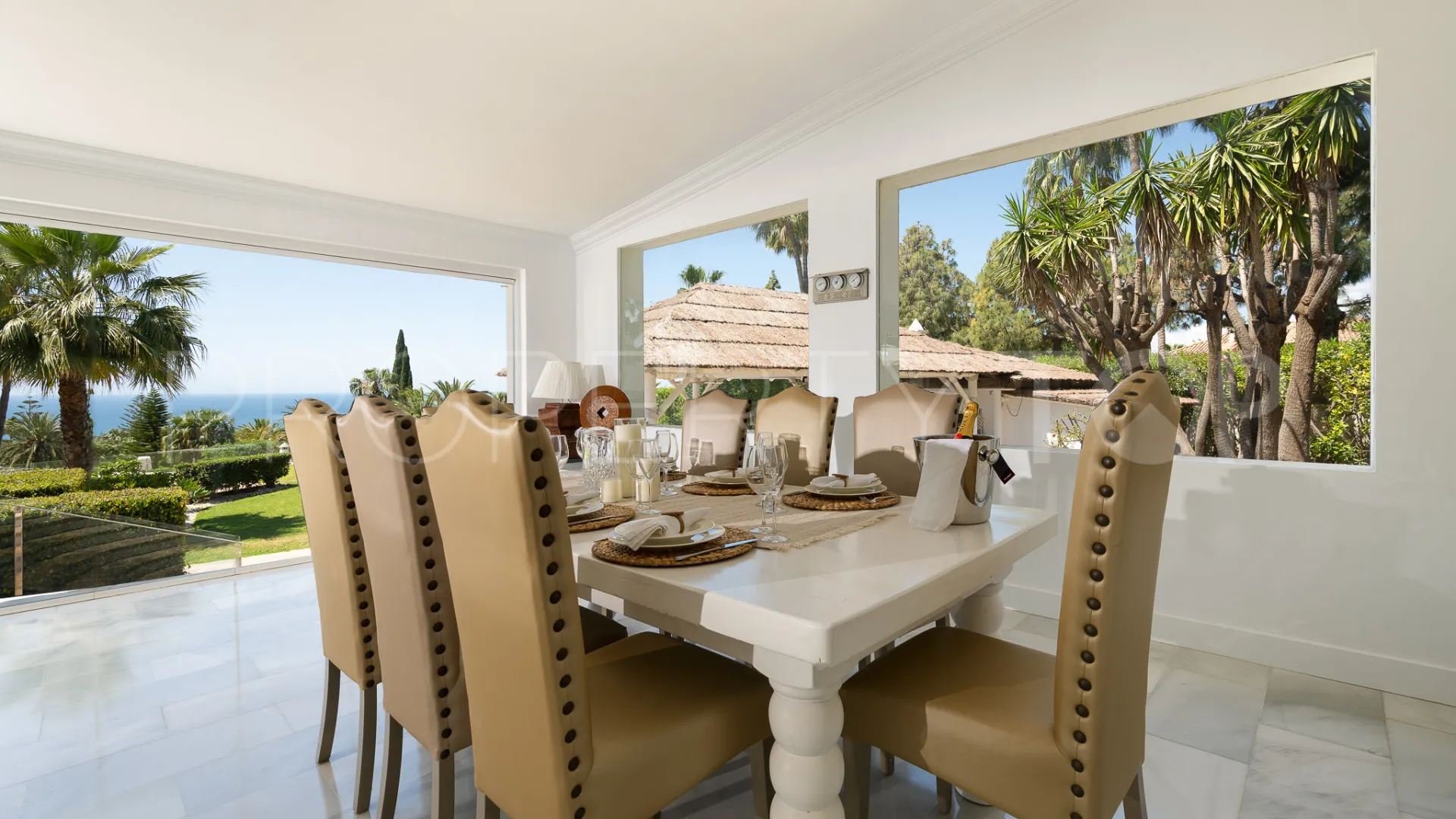Buy Marbella East 7 bedrooms villa