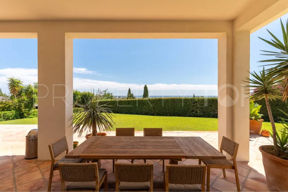 5 bedrooms Benahavis villa for sale