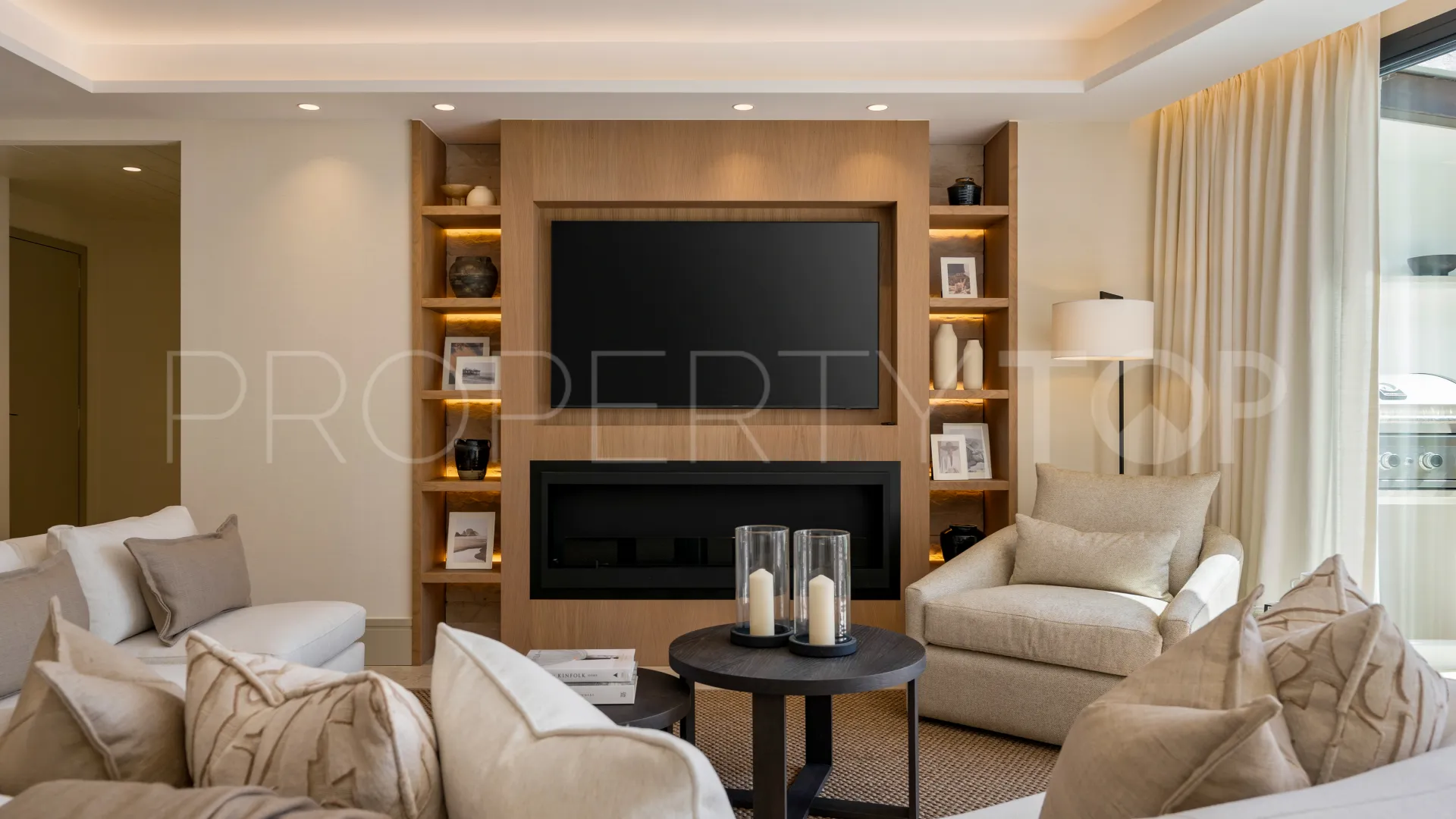 Apartamento con 3 dormitorios a la venta en Coto Real