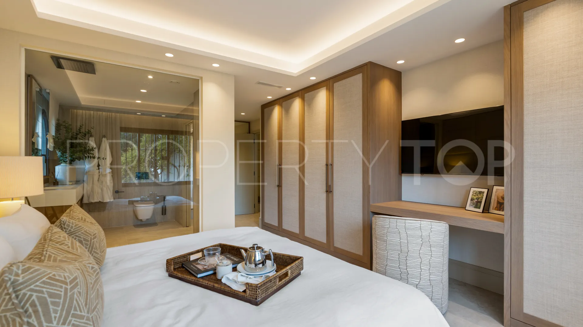 Apartamento con 3 dormitorios a la venta en Coto Real