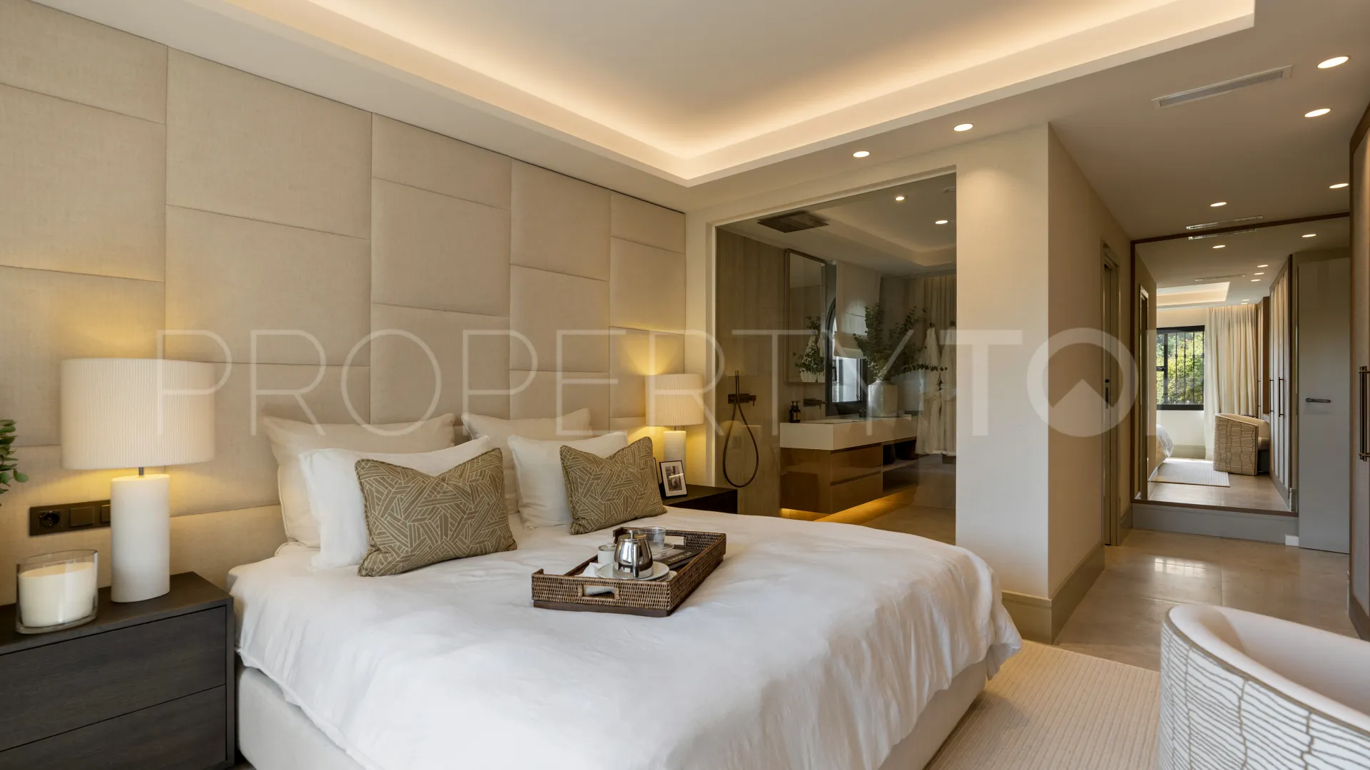Apartamento con 3 dormitorios a la venta en Coto Real