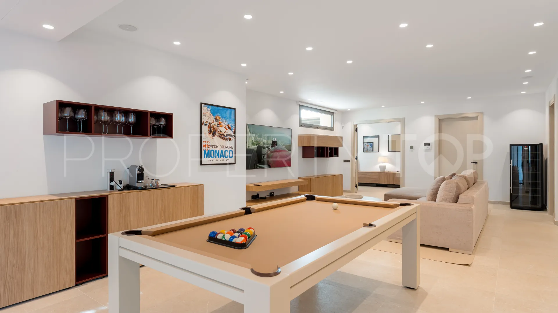 Villa for sale in La Cerquilla with 5 bedrooms