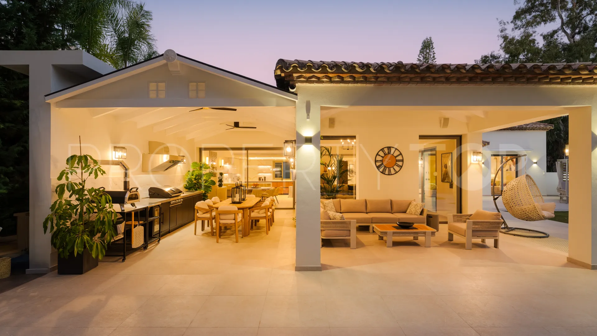 Villa for sale in La Cerquilla with 5 bedrooms