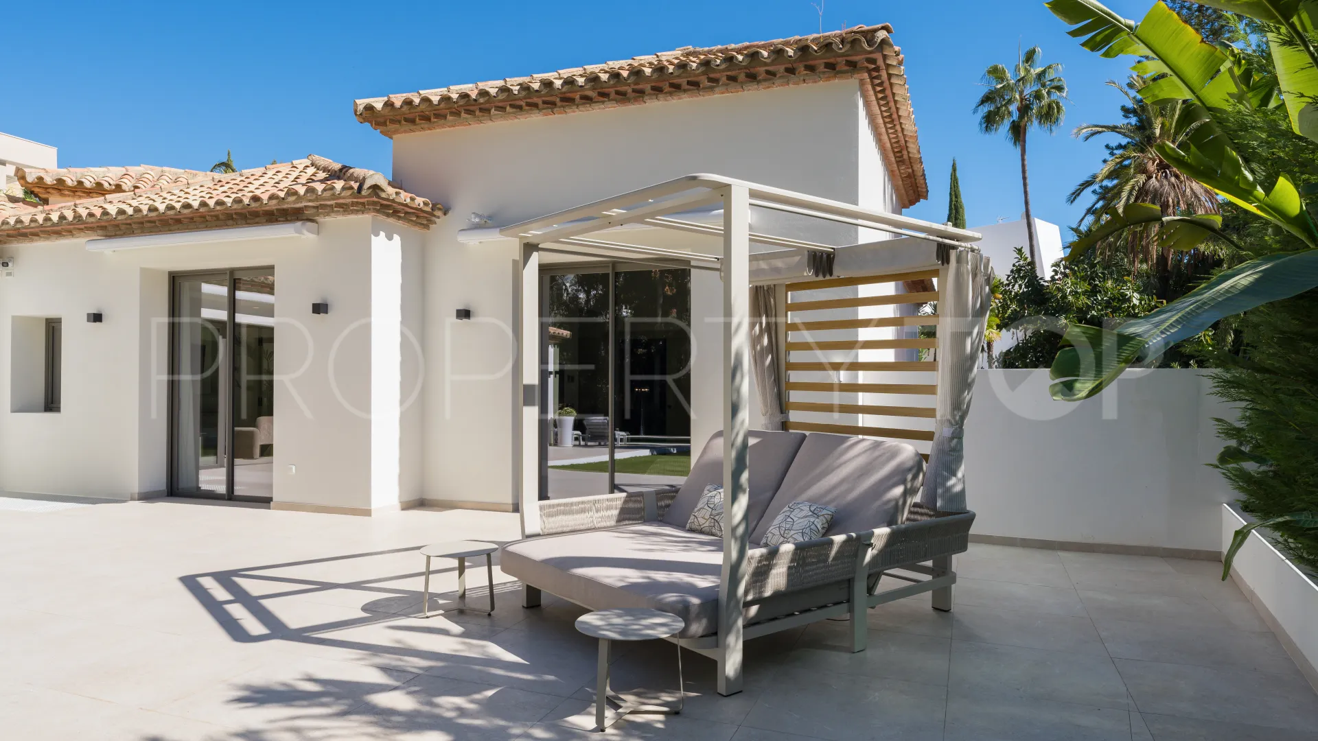 Villa for sale in La Cerquilla with 5 bedrooms