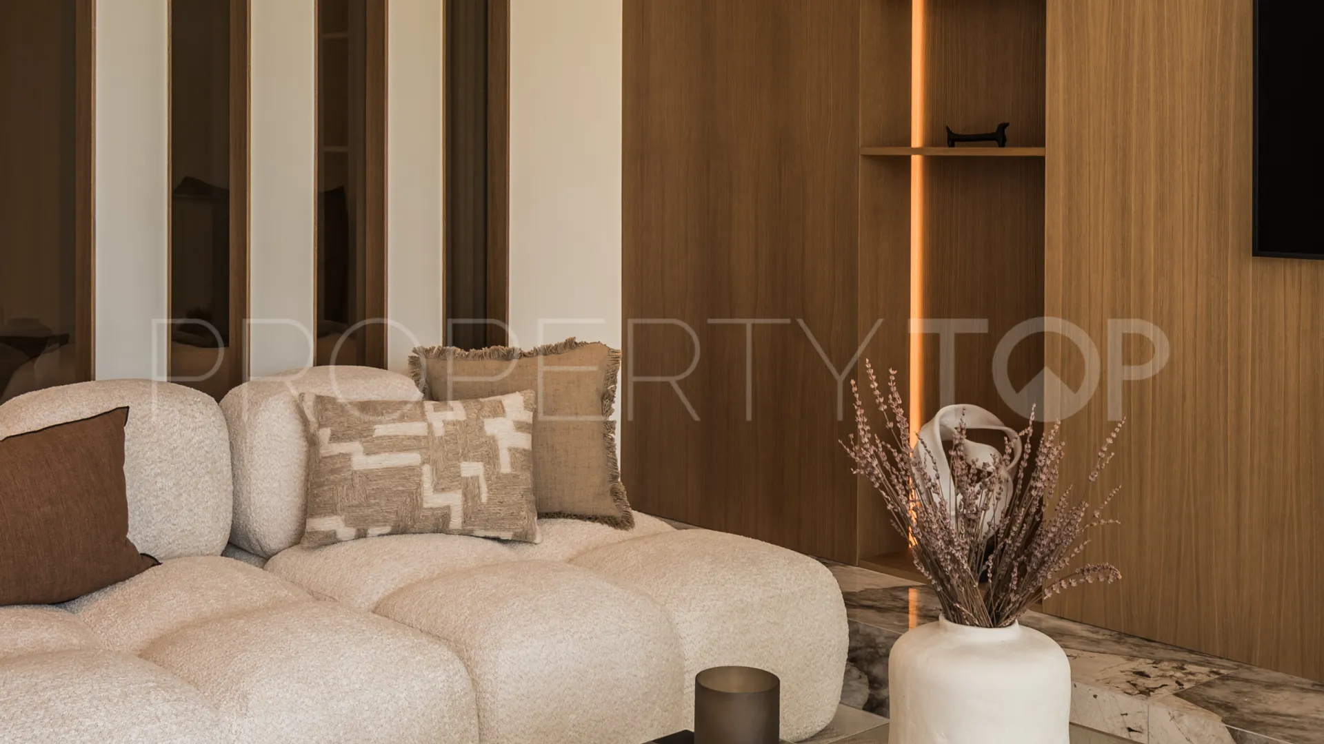 Aloha, apartamento con 4 dormitorios en venta