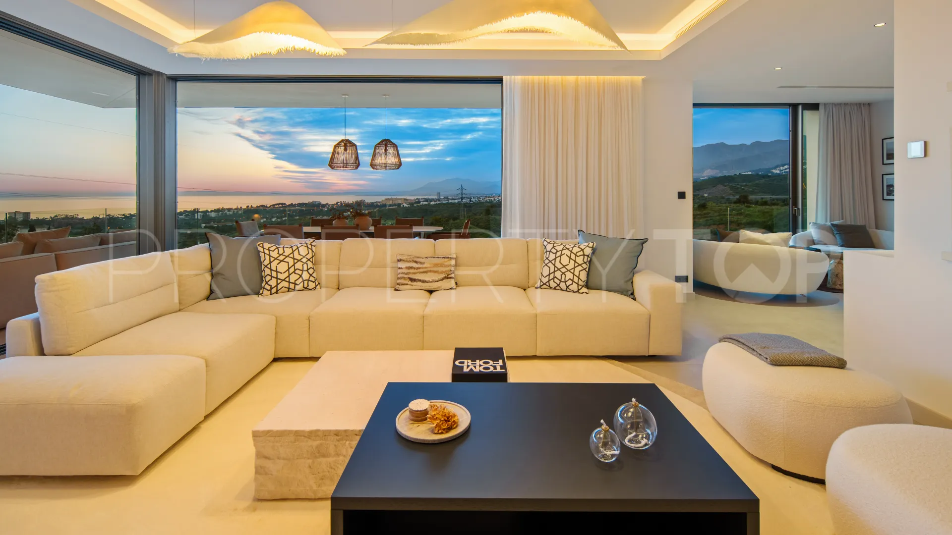 Villa en venta en Marbella Este