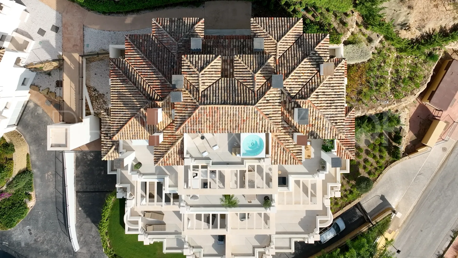 Los Naranjos duplex penthouse for sale