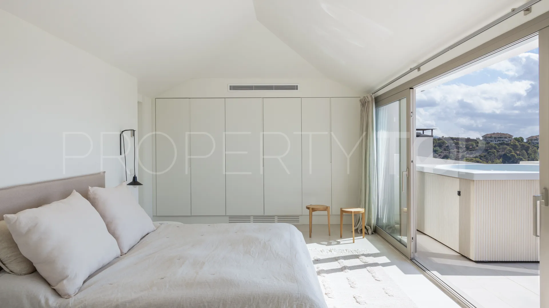 Los Naranjos duplex penthouse for sale