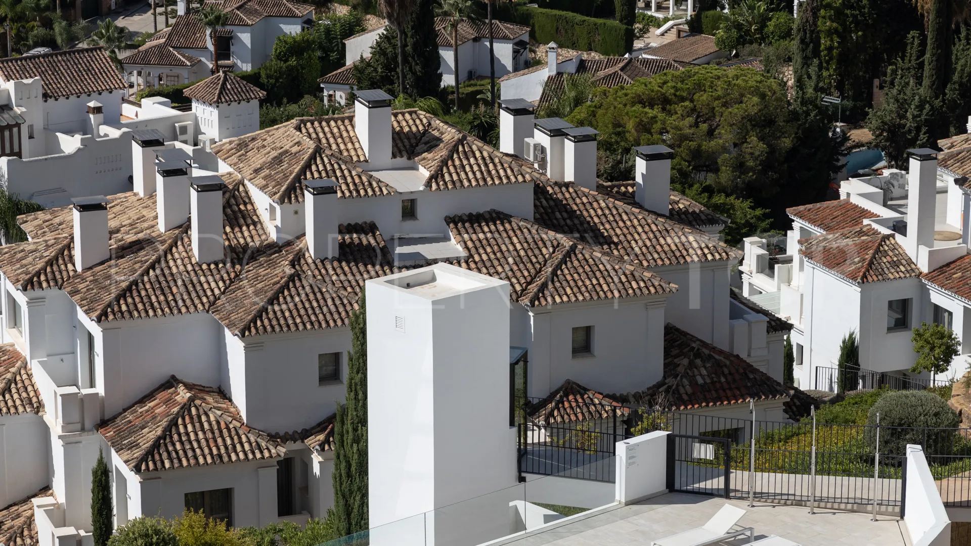 Los Naranjos duplex penthouse for sale