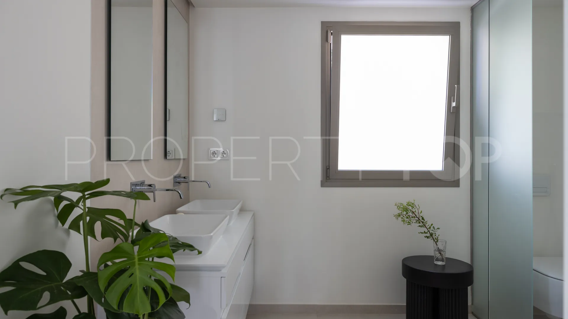 Los Naranjos duplex penthouse for sale