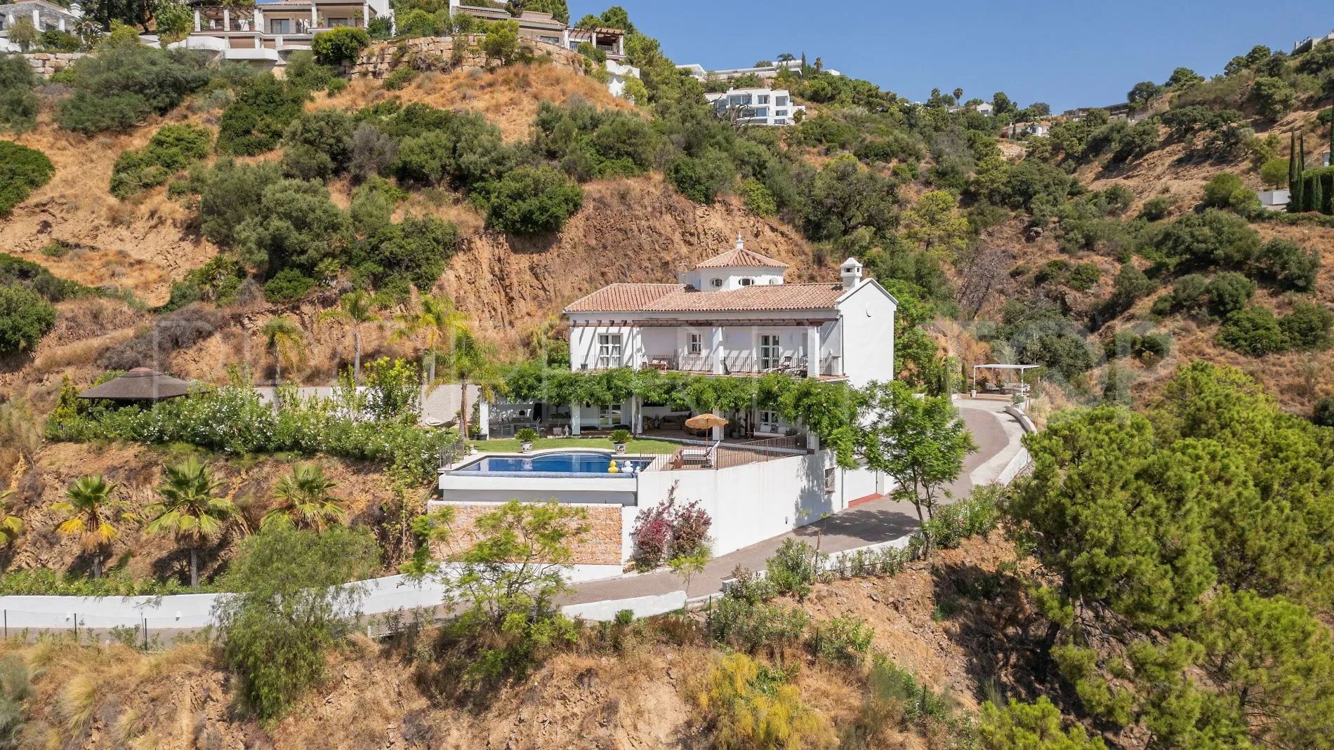 For sale Monte Mayor villa
