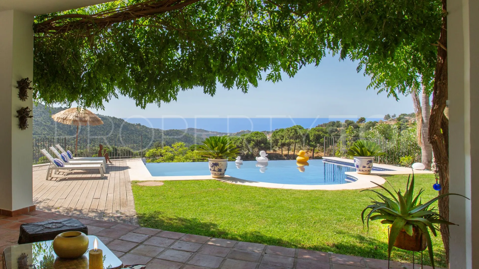 For sale Monte Mayor villa