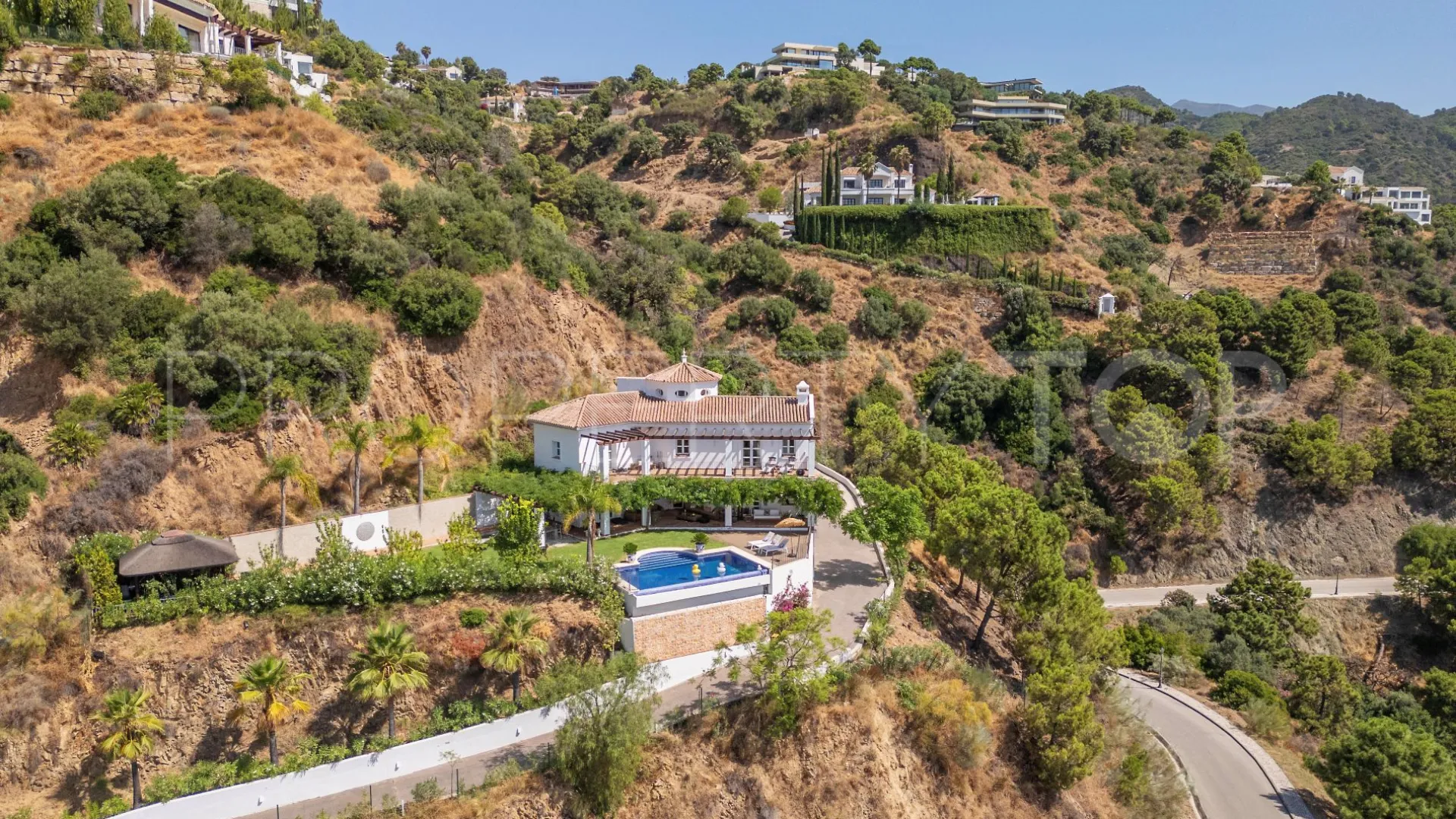 For sale Monte Mayor villa