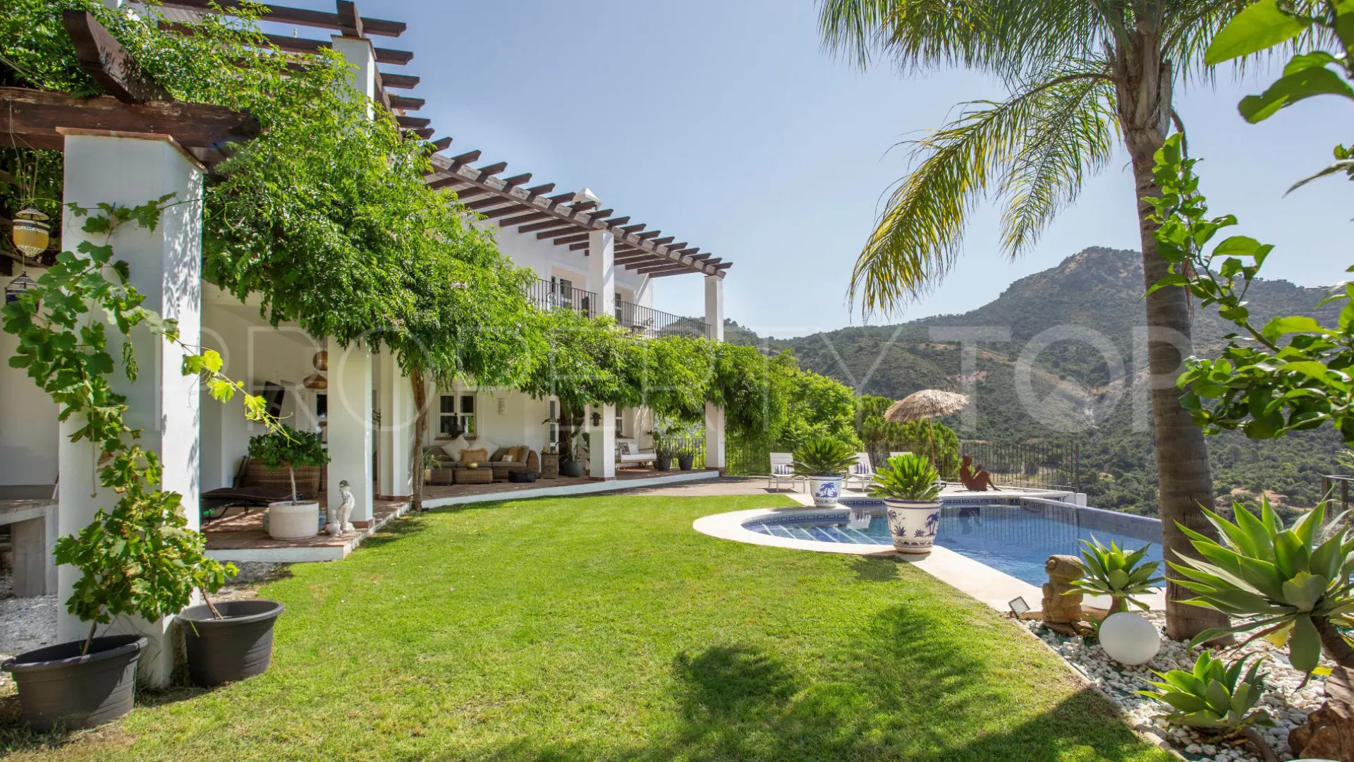 For sale Monte Mayor villa
