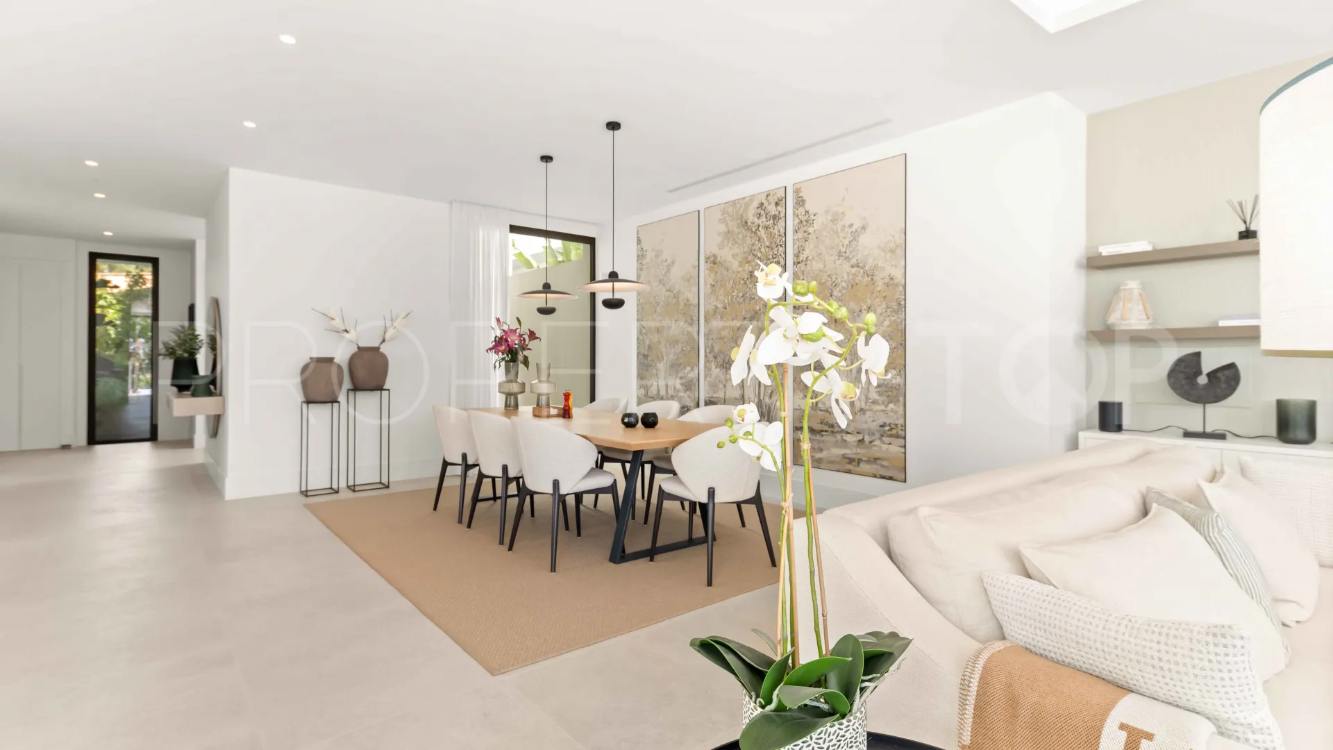 For sale villa with 5 bedrooms in San Pedro de Alcantara
