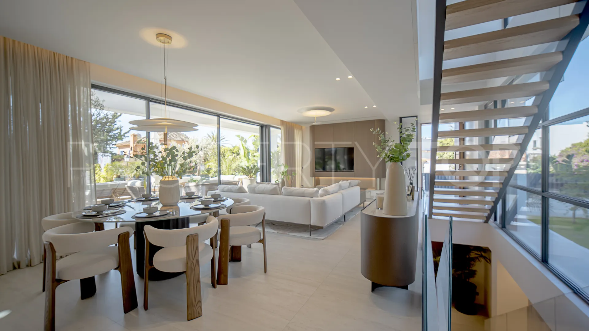 For sale villa in Marbesa with 4 bedrooms