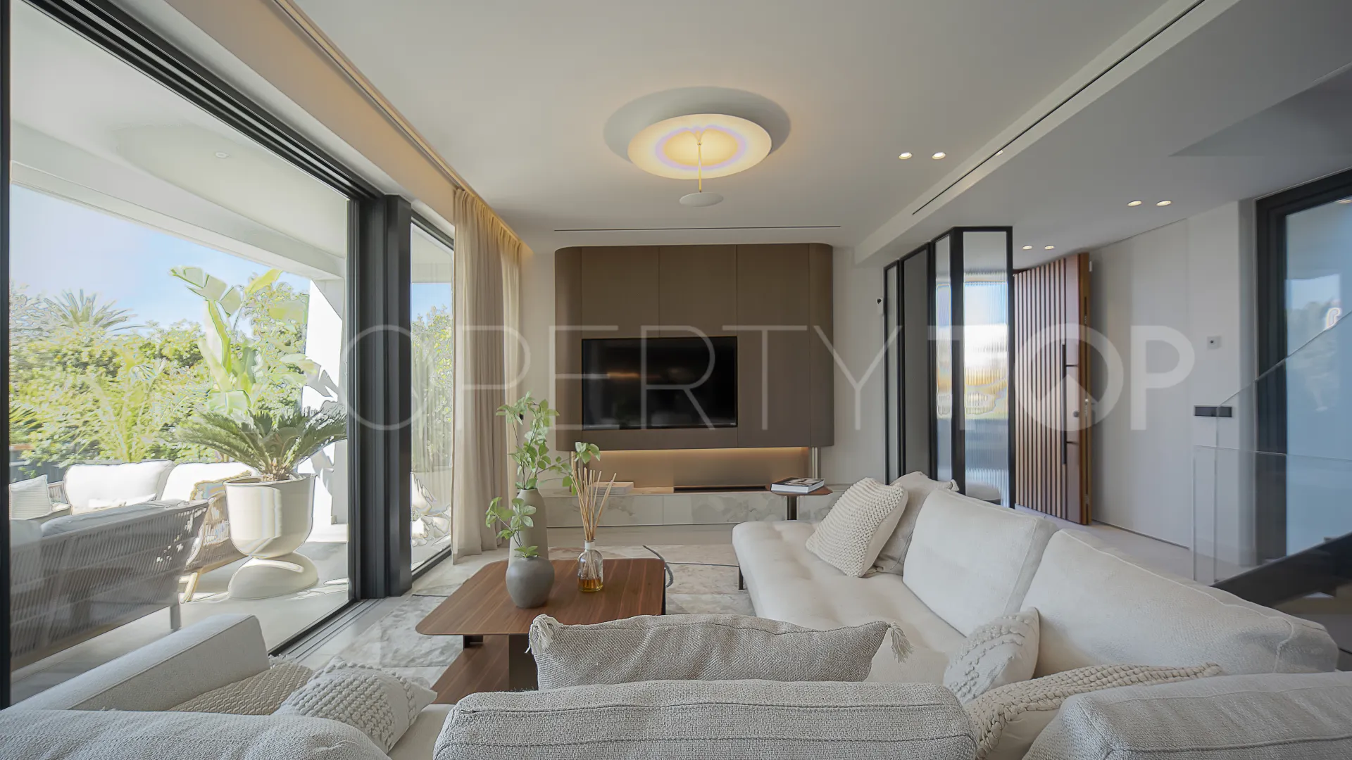 For sale villa in Marbesa with 4 bedrooms