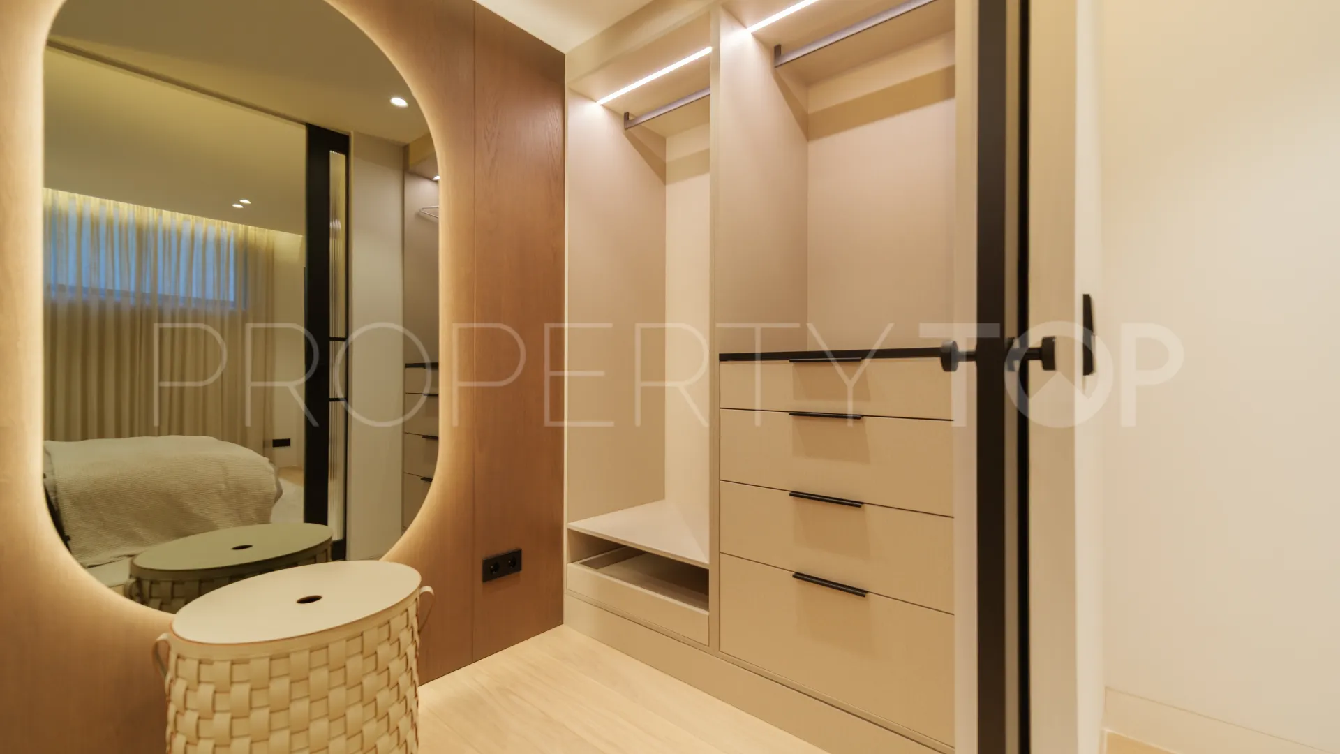 For sale villa in Marbesa with 4 bedrooms