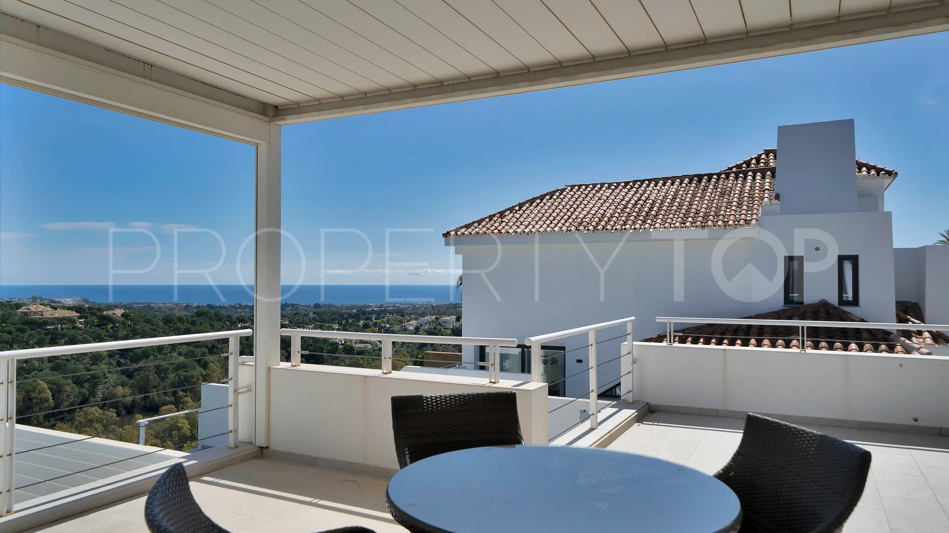 Villa in Las Lomas de Nueva Andalucia for sale