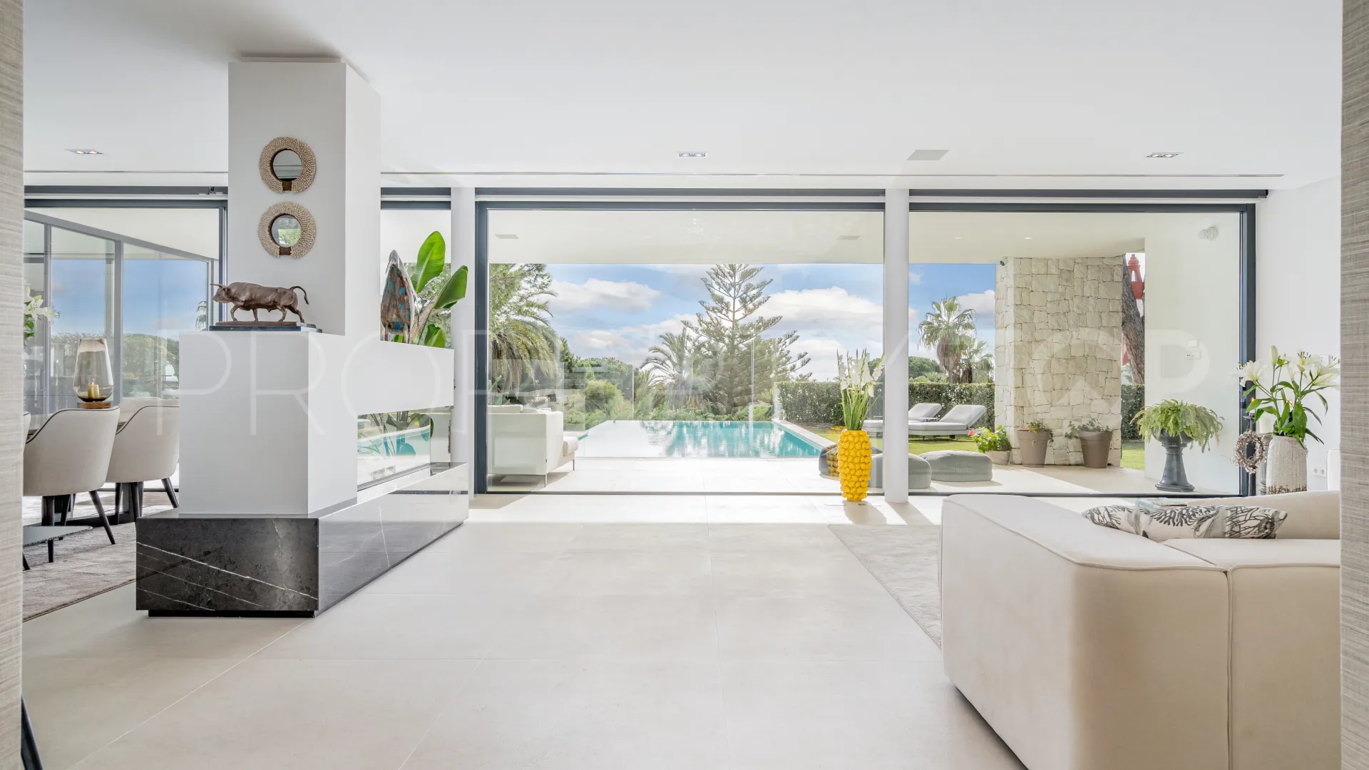 Se vende villa en Marbesa