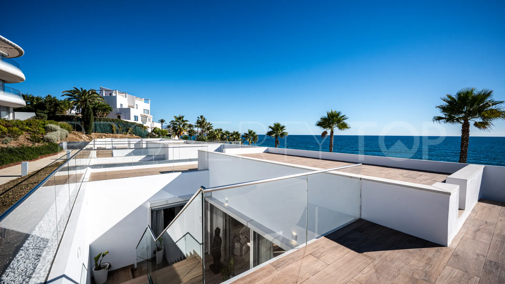 Villa in Estepona for sale