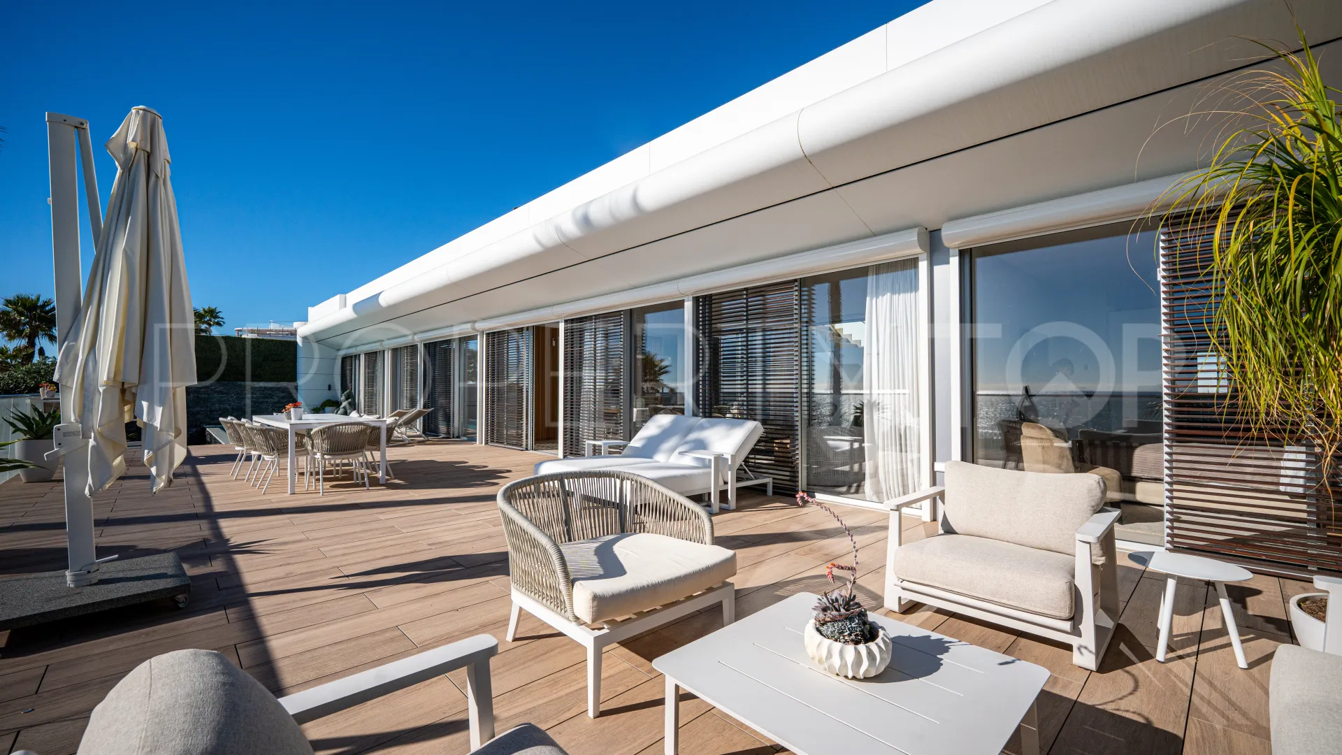 Villa in Estepona for sale