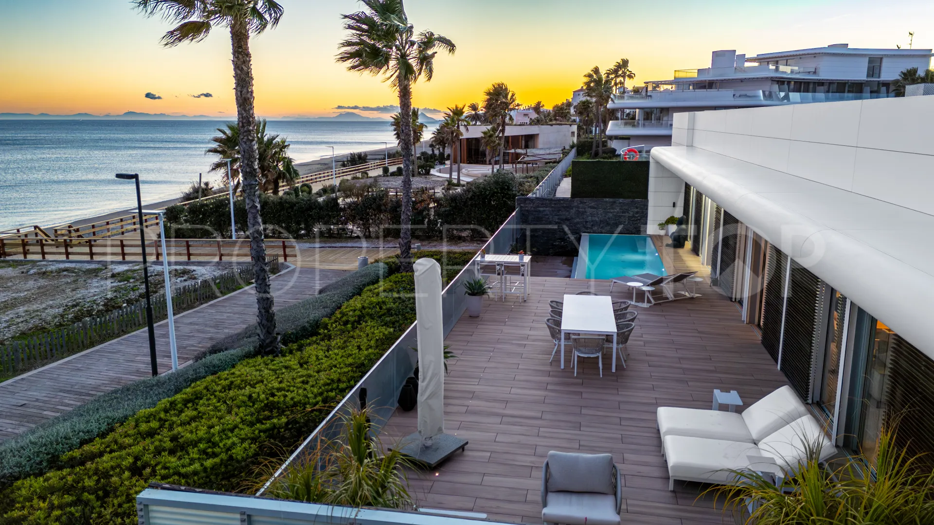 Villa in Estepona for sale