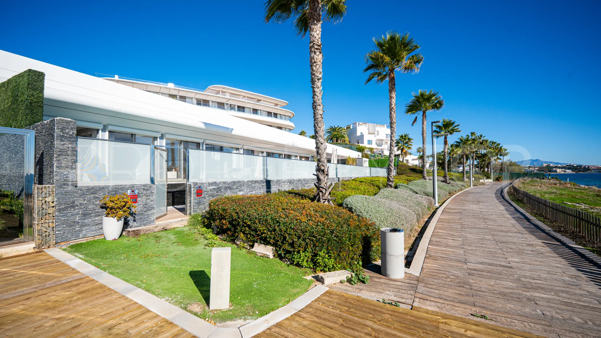 Villa in Estepona for sale