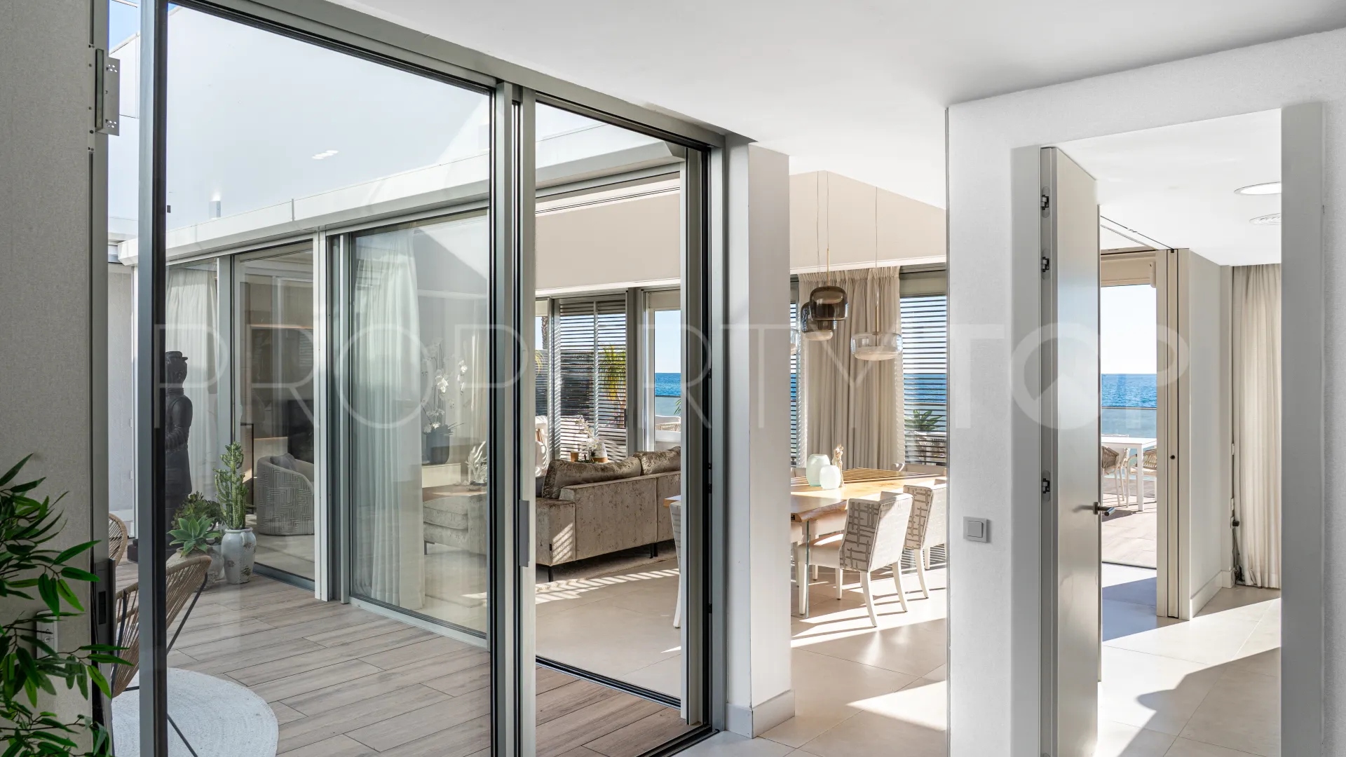 Villa in Estepona for sale