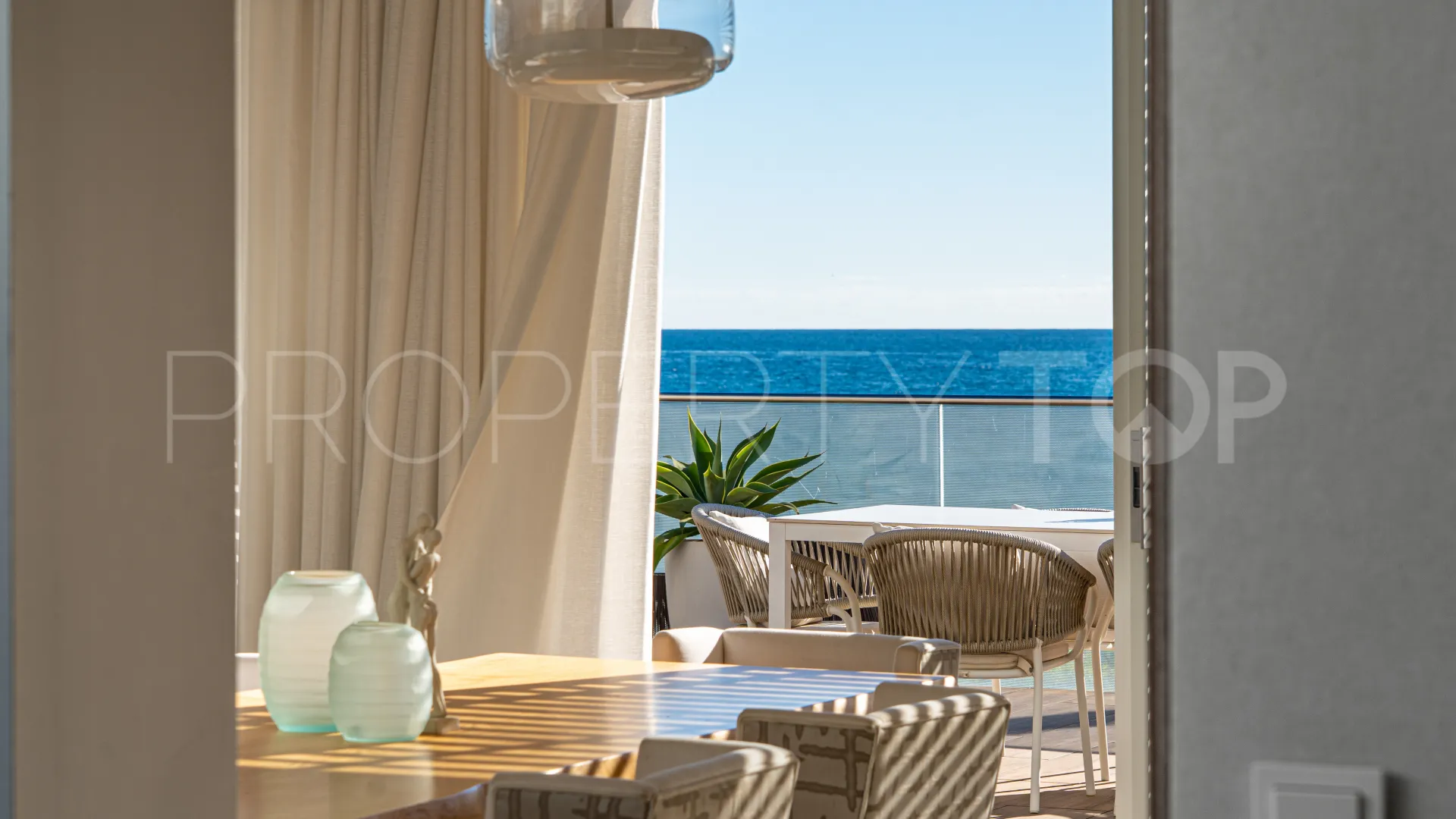 Villa in Estepona for sale