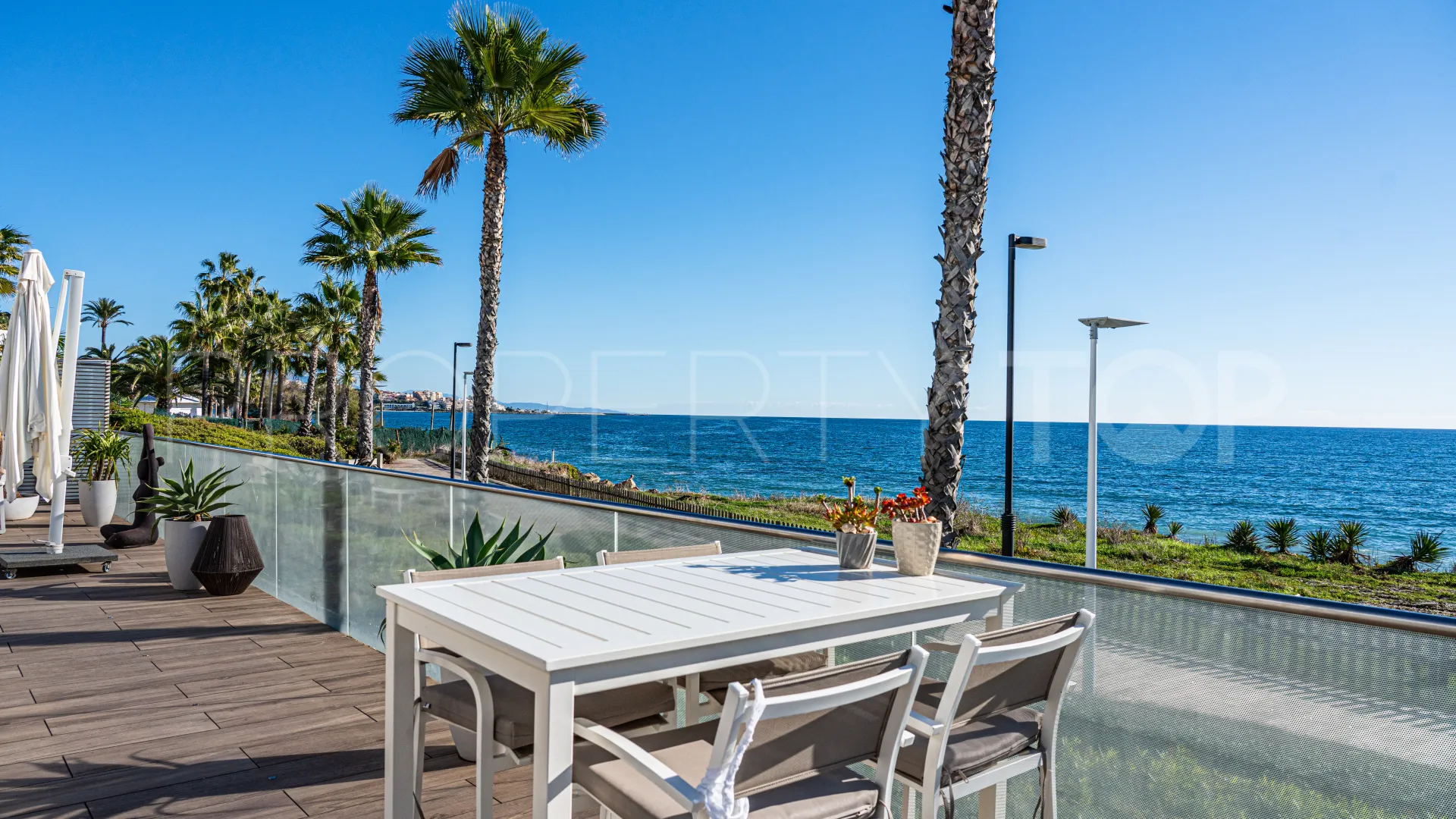 Villa in Estepona for sale