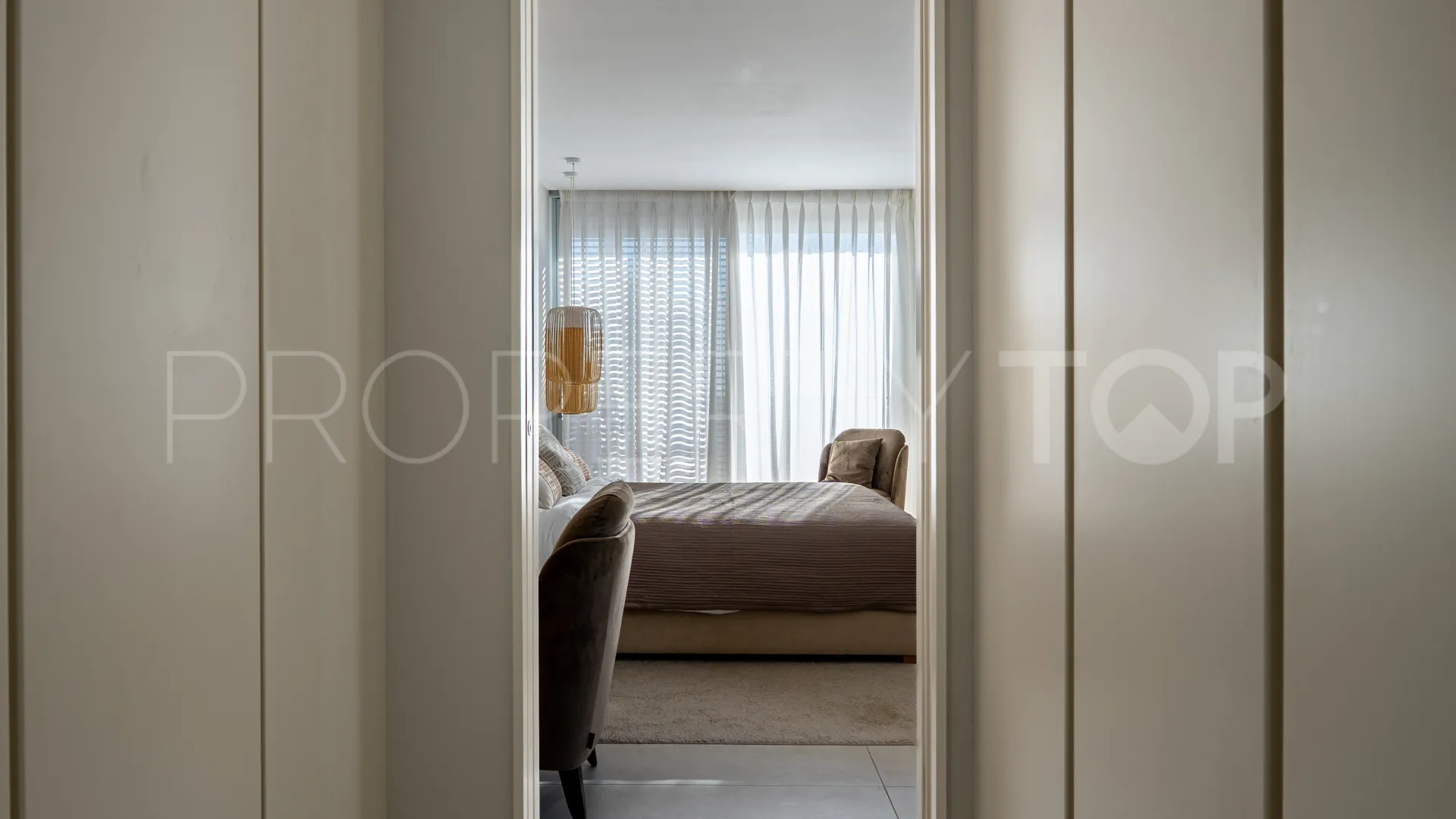 Villa in Estepona for sale