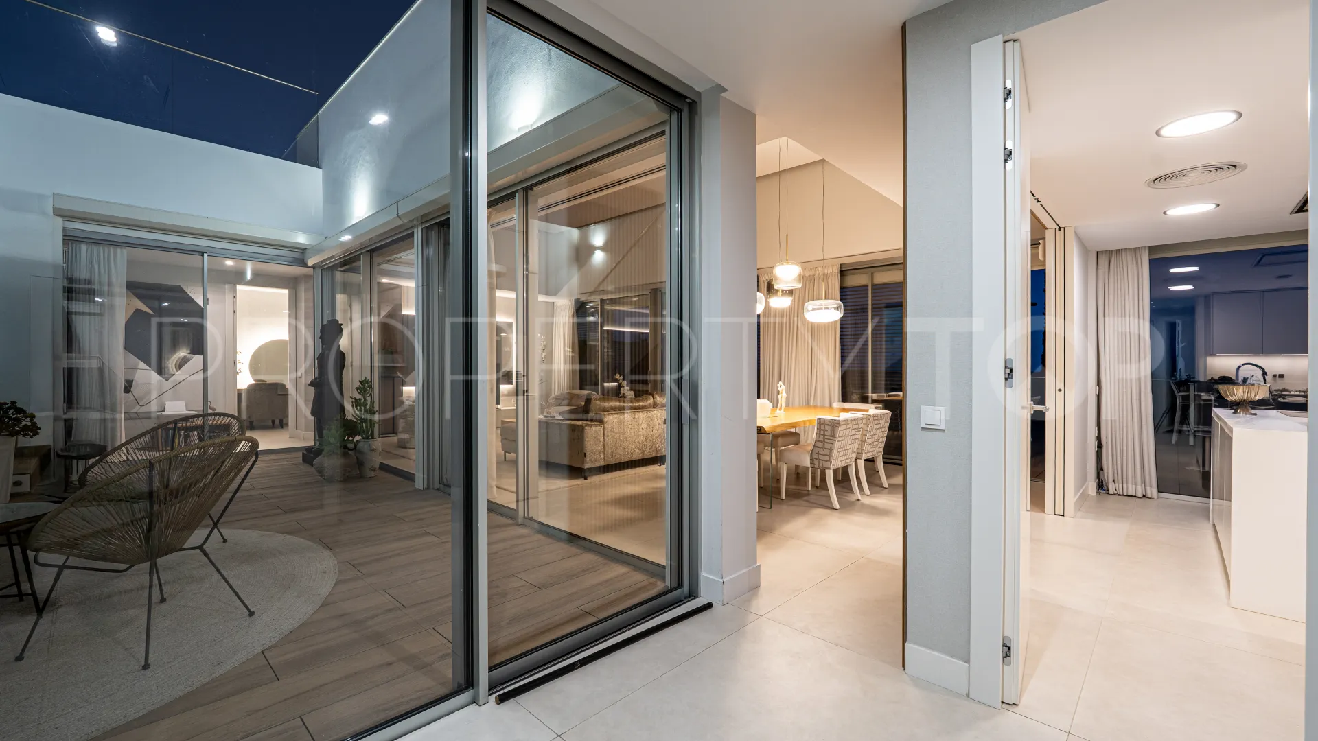Villa in Estepona for sale