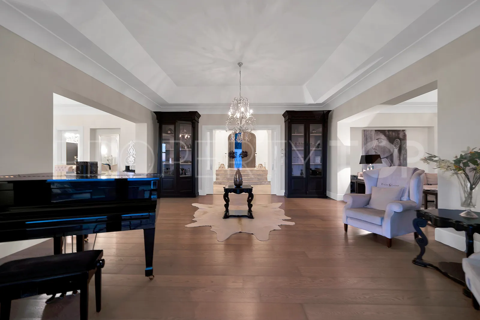 Monte Mayor villa for sale