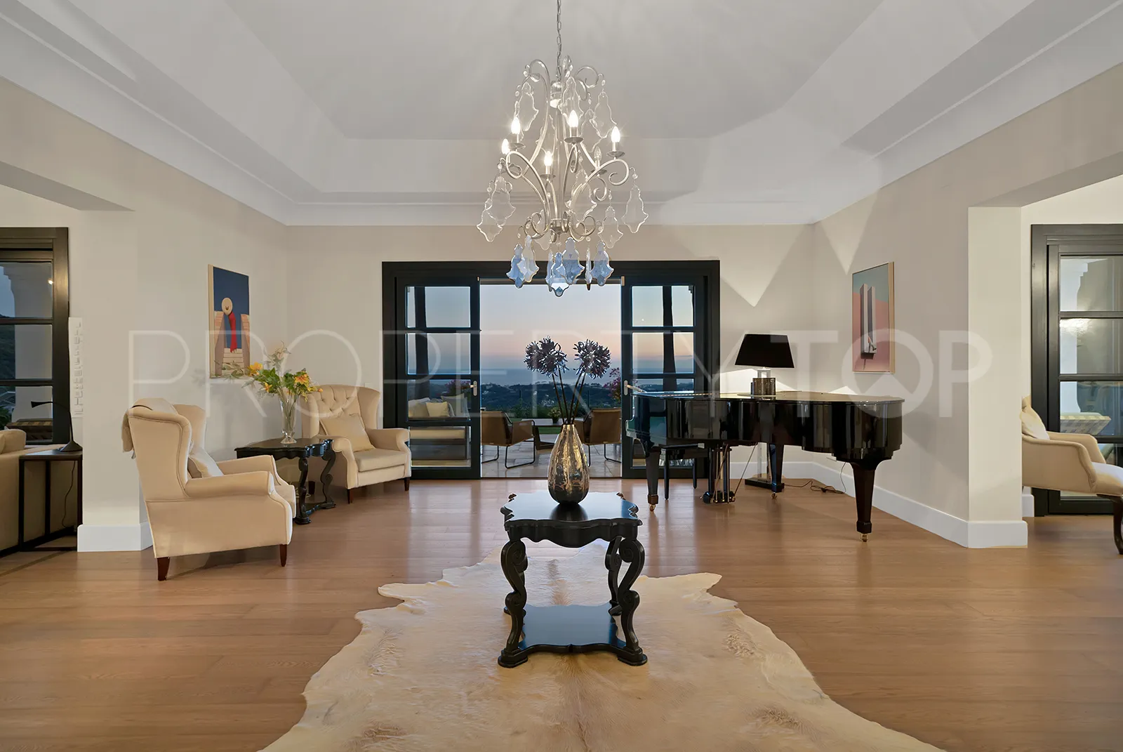 Monte Mayor villa for sale
