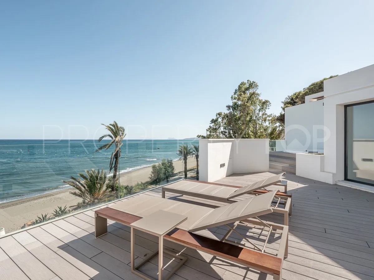 Adosado en venta de 3 dormitorios en Estepona