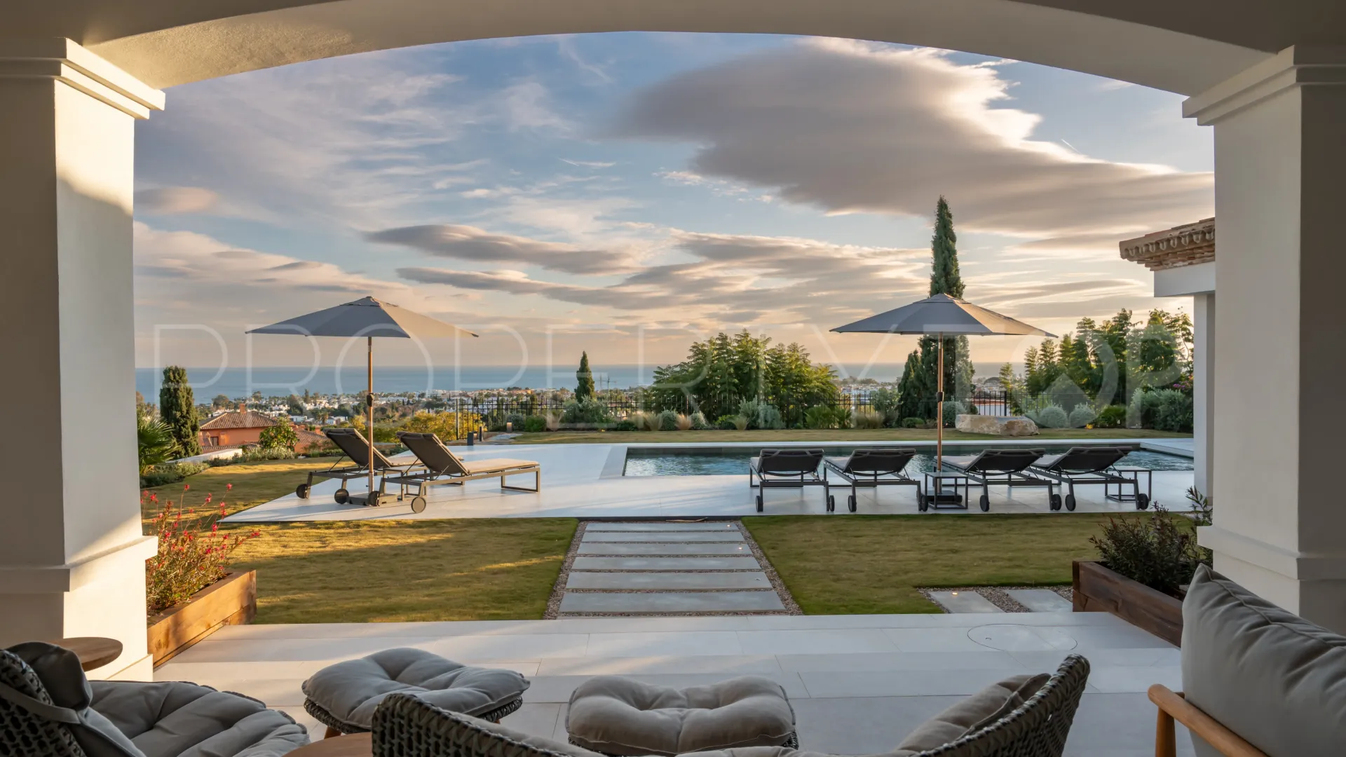 For sale villa in Los Flamingos