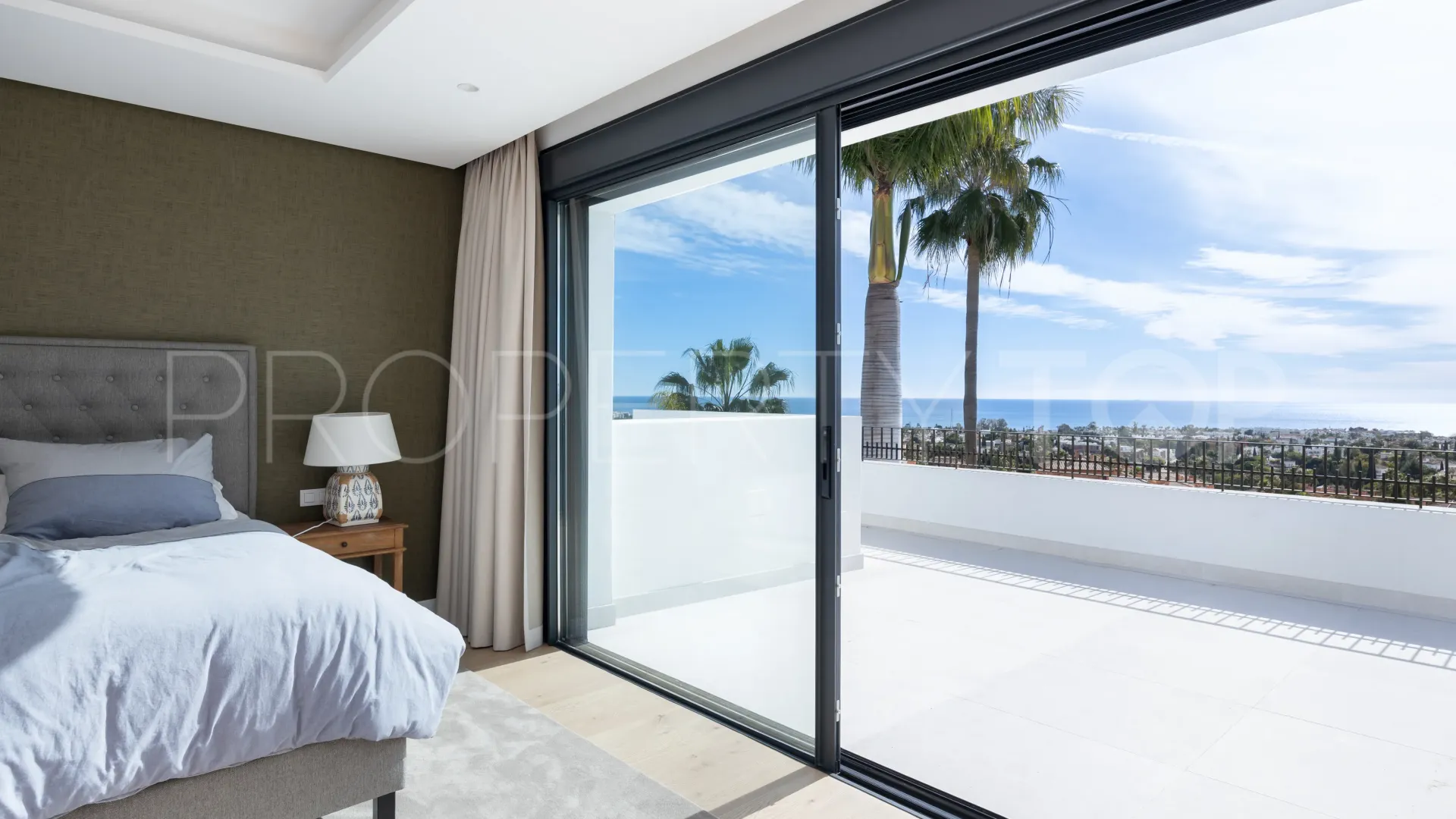 For sale villa in Los Flamingos